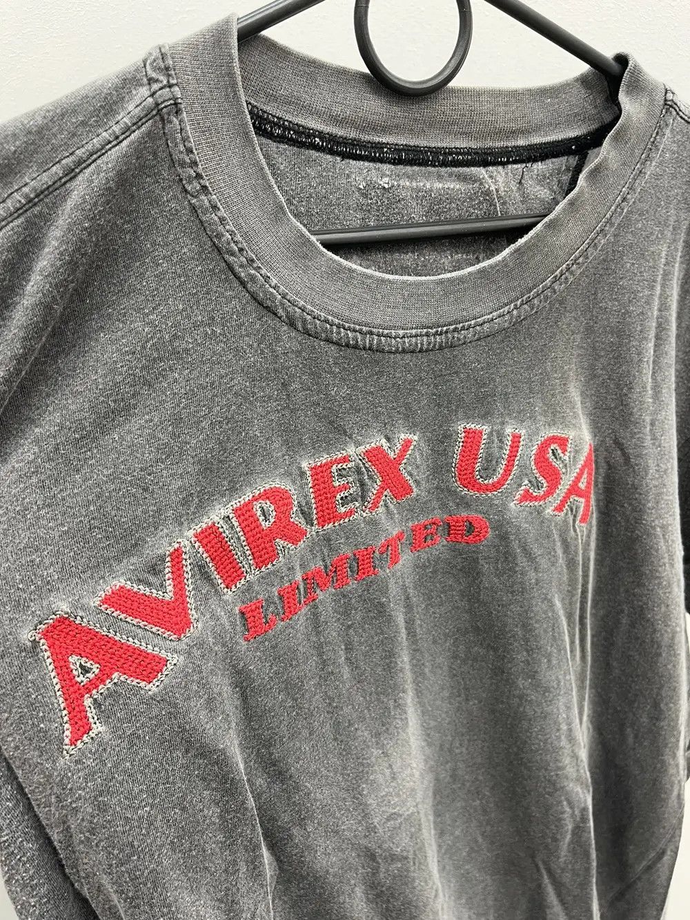Avirex Vintage Avirex Faded Cotton High Neck T-Shirt Tee Size US L / EU 52-54 / 3 - 3 Thumbnail