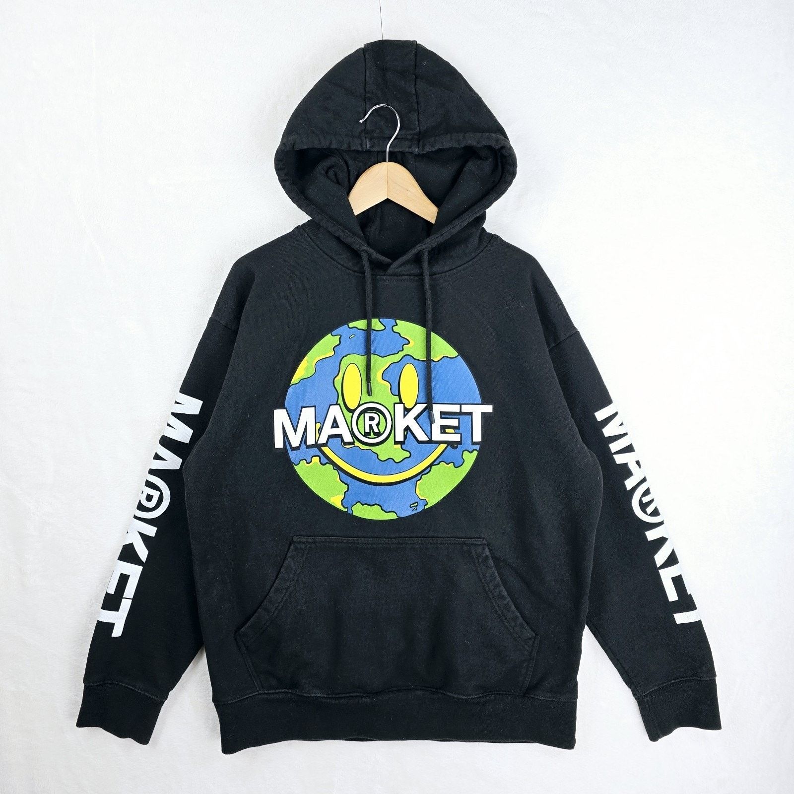 Market Chinatown Market Smiley Globe Sweatshirt Hoodie Men's XL Size US XL / EU 56 / 4 - 2 Thumbnail