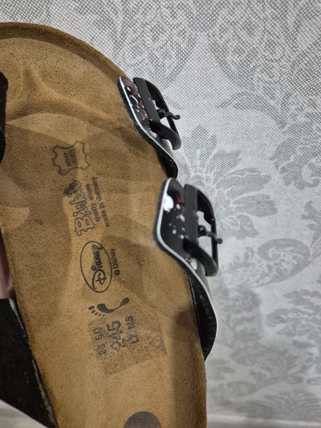 Birkenstock Birkenstock Tofino Mickey BIRKI'S DISNEY Sandals Size US 7 / IT 37 - 4 Thumbnail