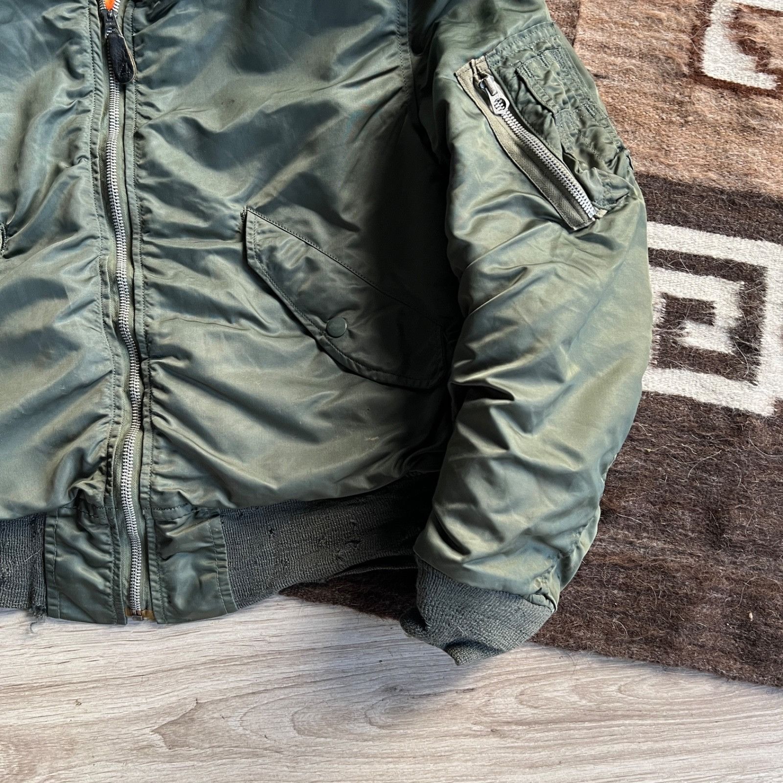 Alpha Industries Alpha Industries 70s Vintage USAF MA-1 Flight Jacket 9782AC Size US M / EU 48-50 / 2 - 4 Thumbnail