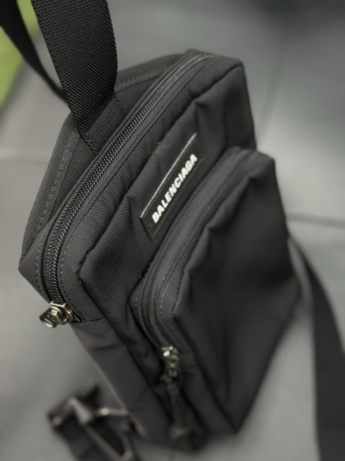 Balenciaga BALENCIAGA Explorer Shoulder Bag Black Unisex $1000 Retail Size ONE SIZE - 5 Thumbnail