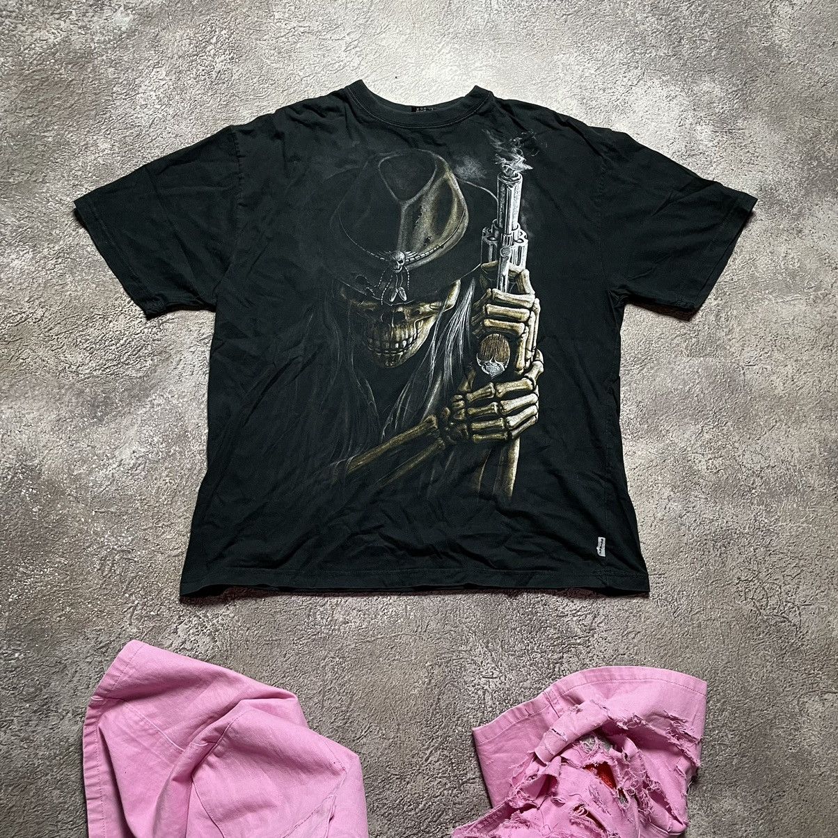 Vintage Vintage Y2K Skeleton Graphic Tee Grunge Horror Streetwear XL Size US XL / EU 56 / 4 - 1 Thumbnail
