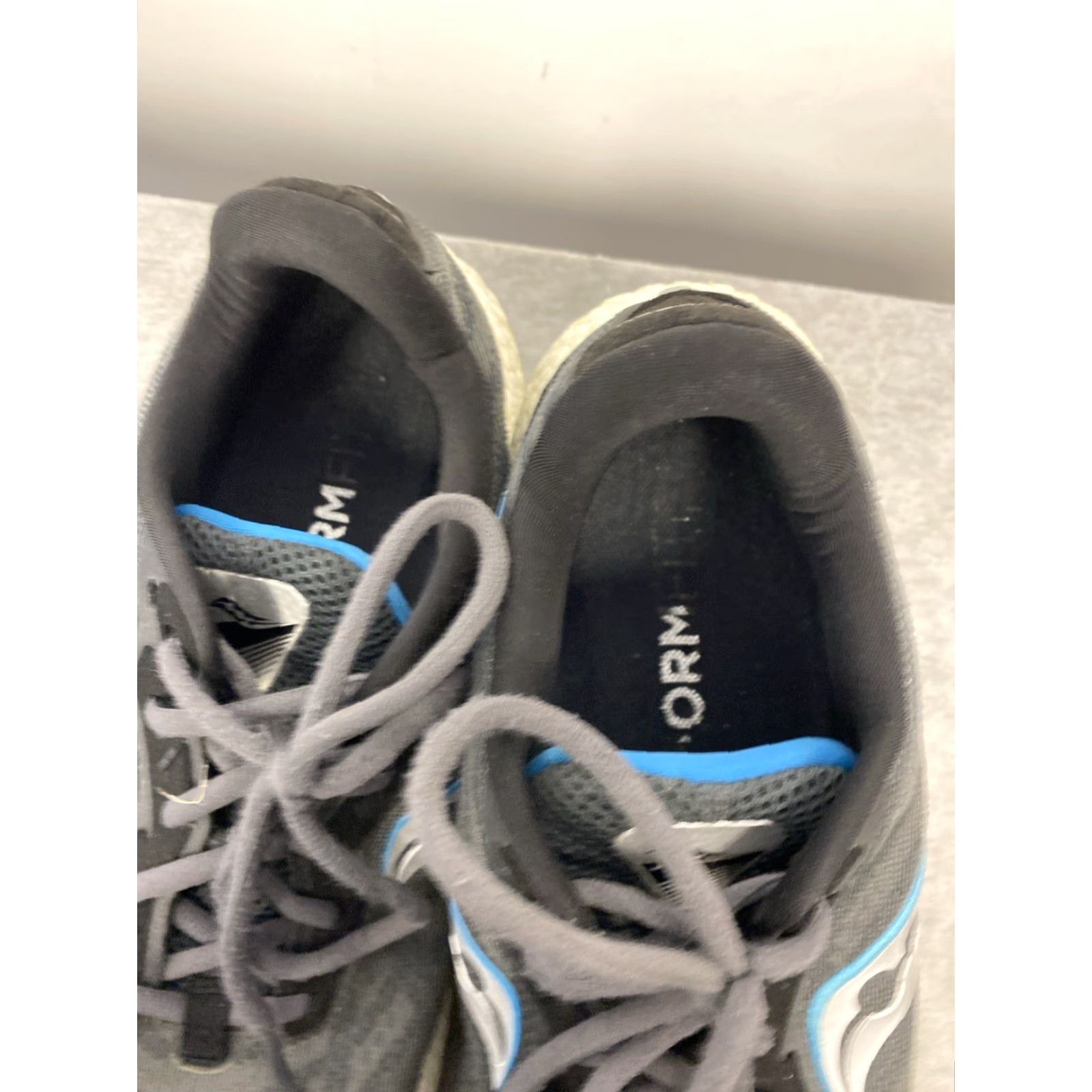 Saucony Saucony Men's Triumph 20 Sneaker Shoes Running Shoes Size 11.5 M US Dark Gray Black Athletic Shoes Mens Size US 11 / EU 44 - 7 Thumbnail