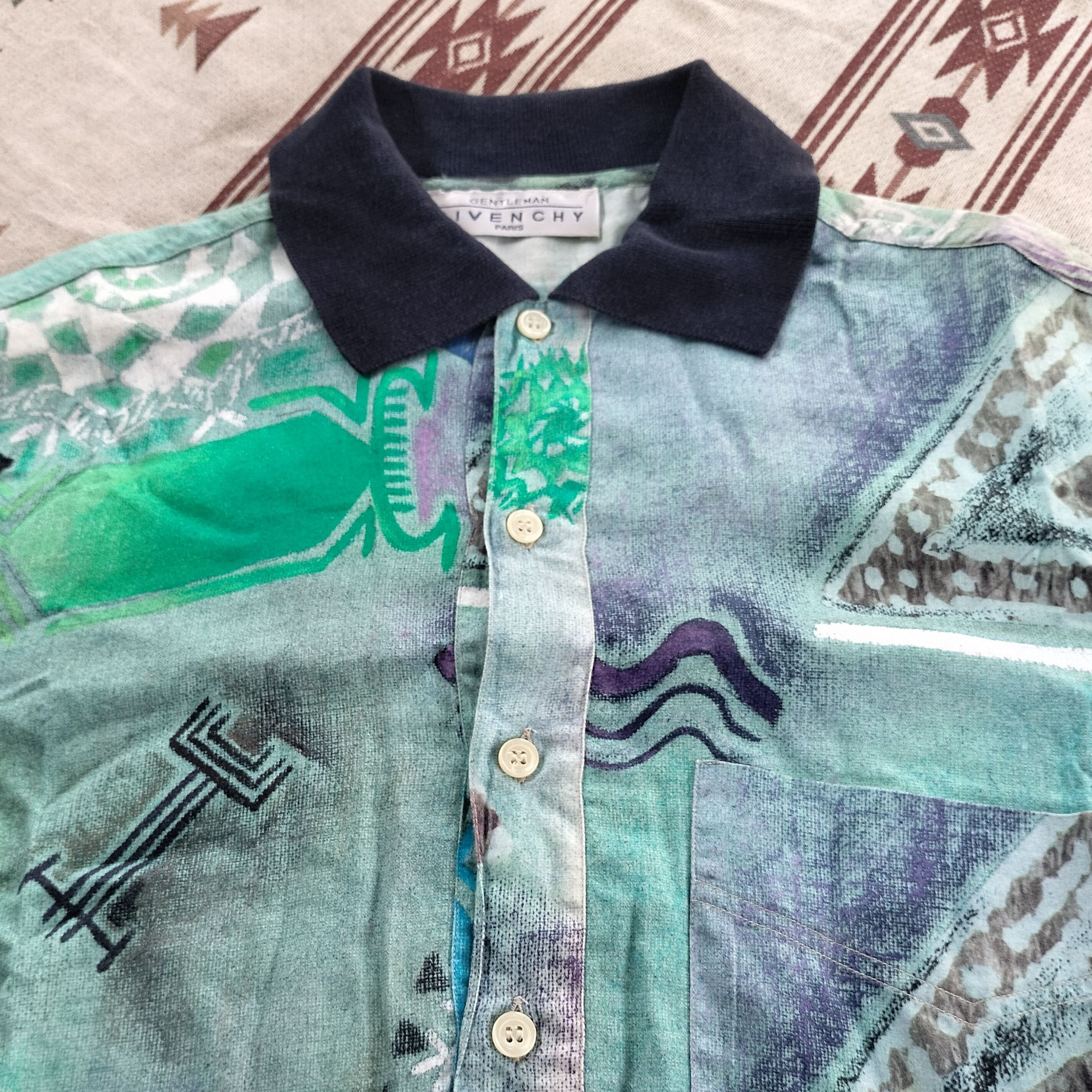 Givenchy Vtg Givenchy pattern polo ss shirt Size US S / EU 44-46 / 1 - 5 Thumbnail