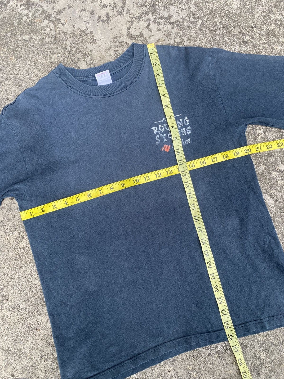 Band Tees Vintage Sunfaded Rolling Stones Long Sleeve Tshirt Size US M / EU 48-50 / 2 - 13 Thumbnail