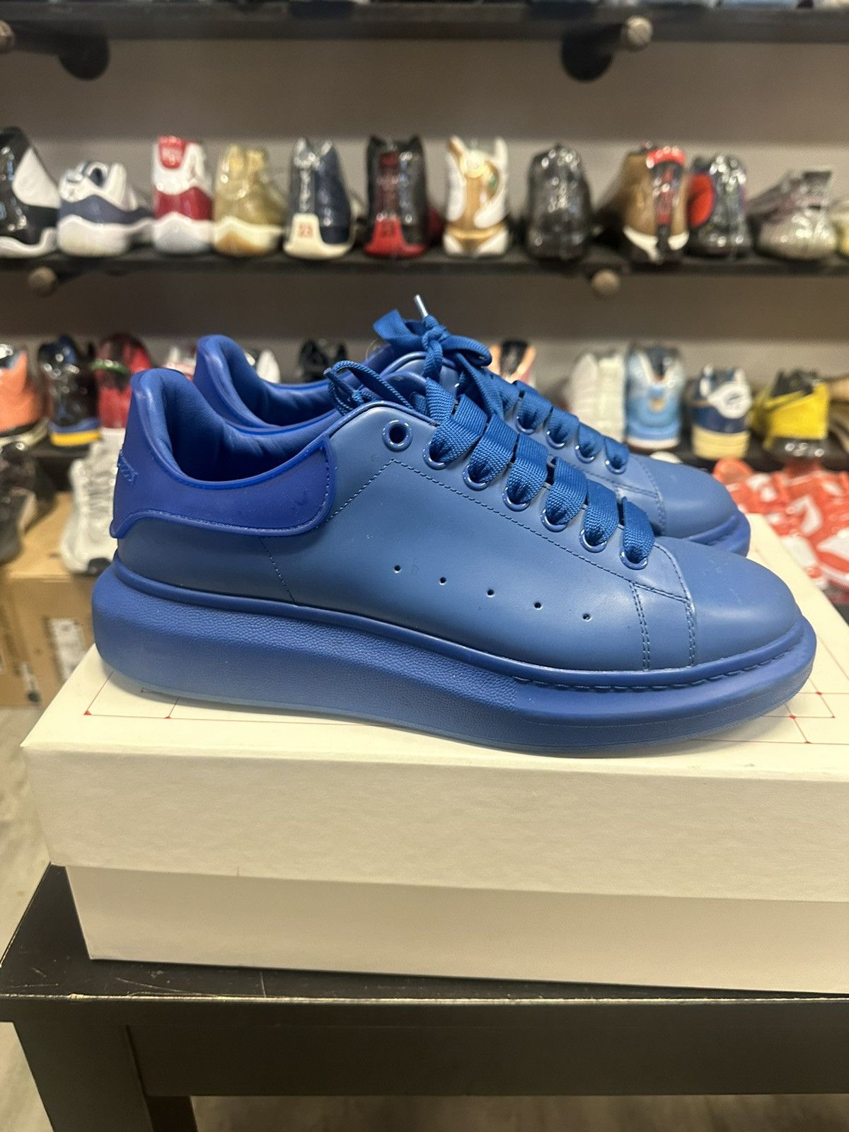 Alexander McQueen Alexander McQueen pre owned size 10.5 blue Size US 10.5 / EU 43-44 - 2 Thumbnail