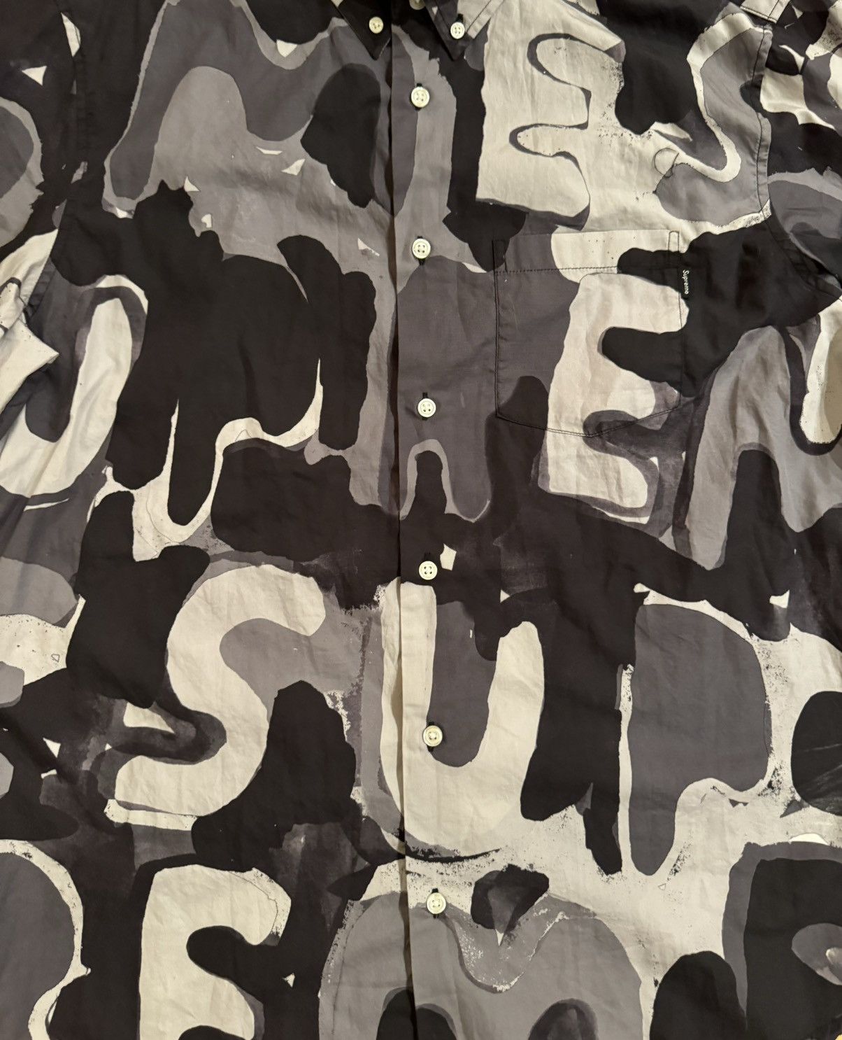 Supreme 🔥2020 Supreme Painted Logo Shirt/Supreme Multicolor Shirt Size US L / EU 52-54 / 3 - 4 Thumbnail