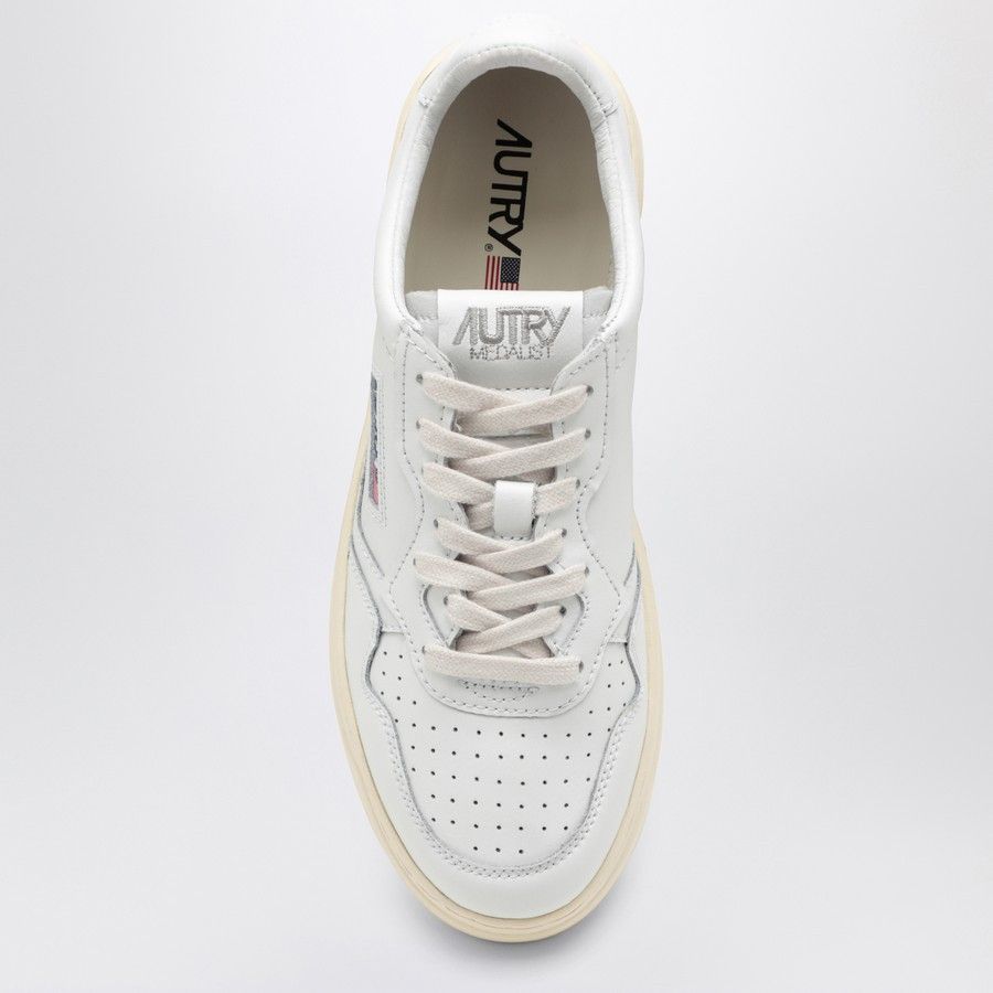 AUTRY o1d2blof0725 Leather Low-Top Sneakers in White Size US 12 / EU 45 - 3 Thumbnail