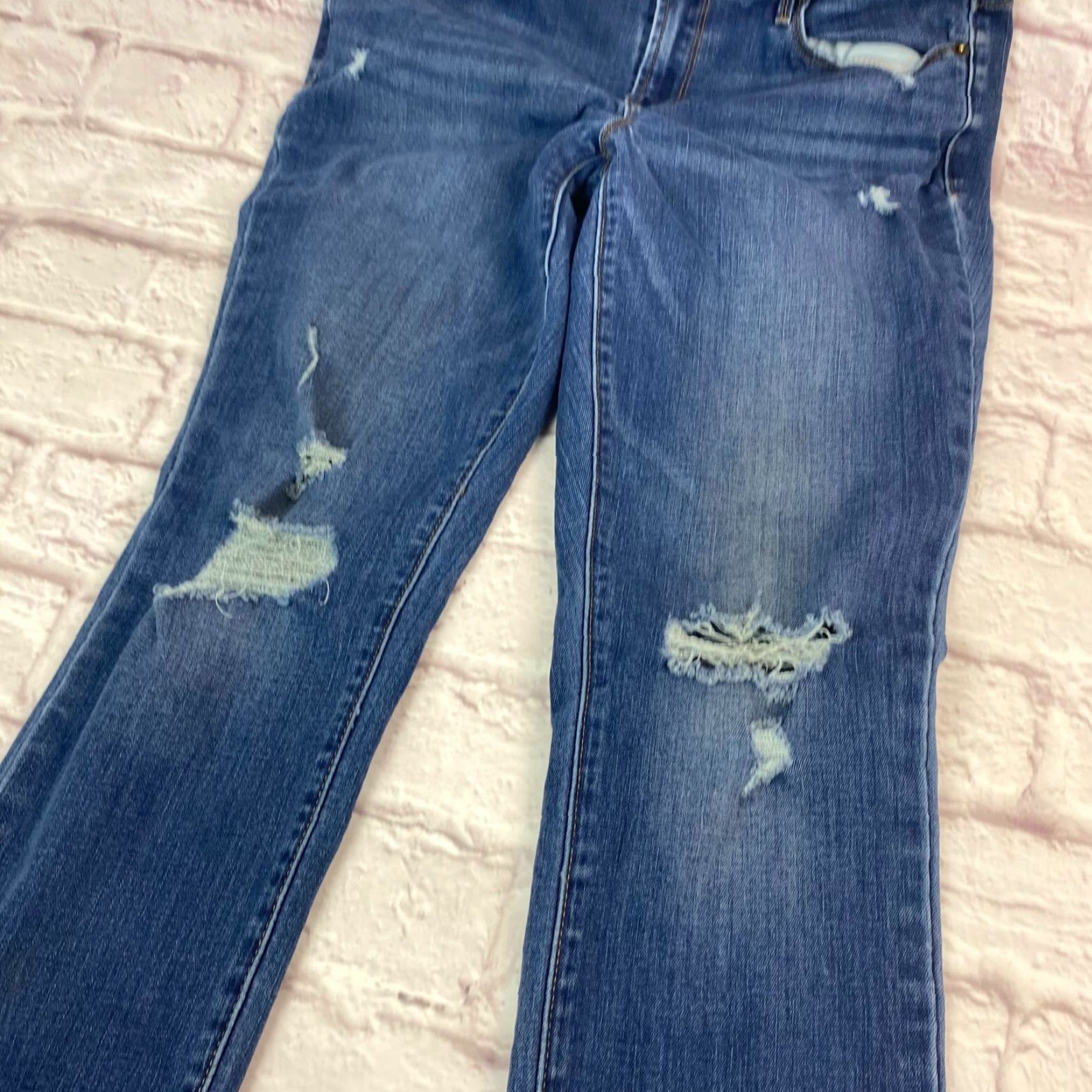 Old Navy Old Navy Womens Pop Icon Skinny Jeans 8 Blue Distressed Stretch Jeans Womens Size 8 Medium Blue 90s? Size 30" / US 8 / IT 44 - 4 Thumbnail