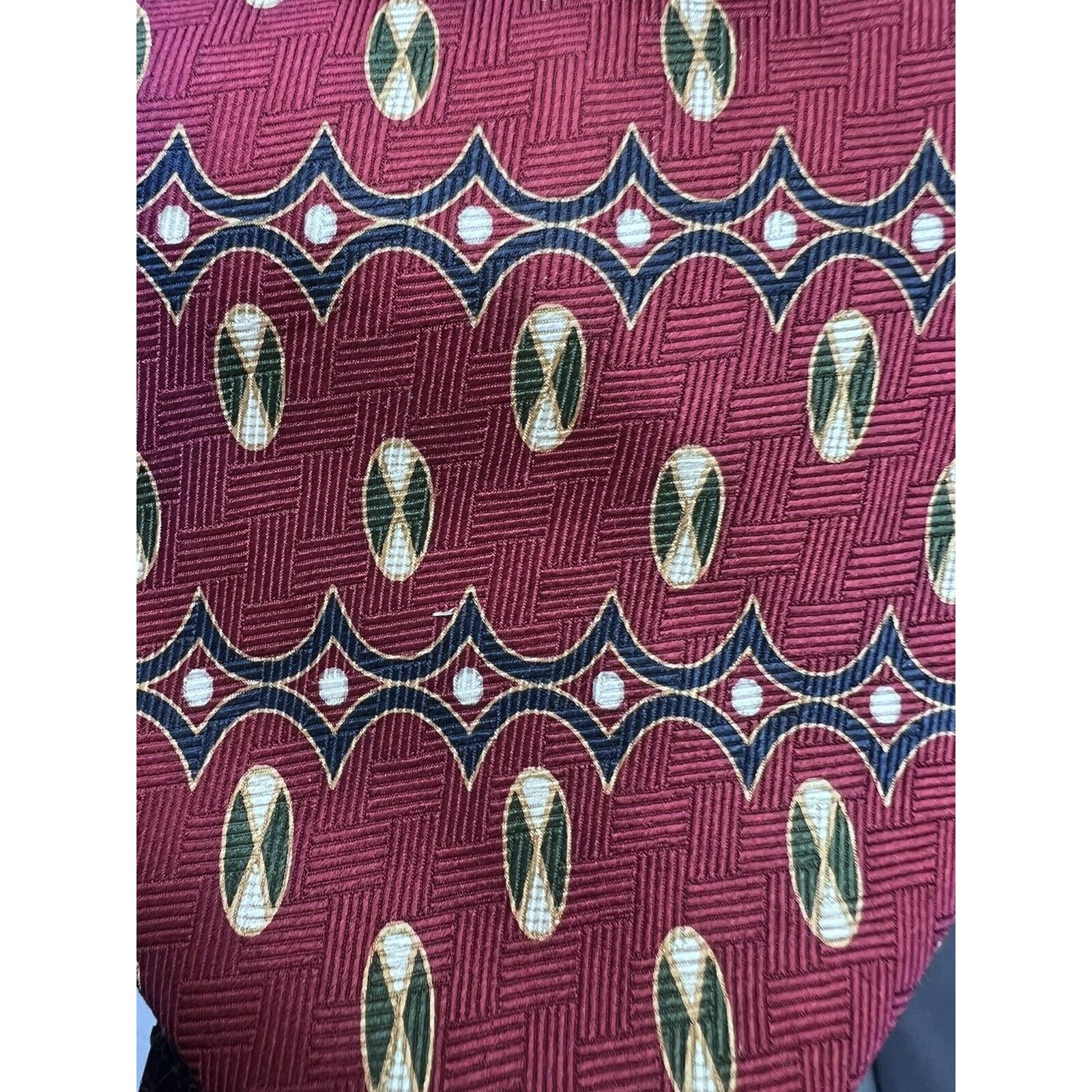 Bill Blass NEO Bill Blass Maroon All Silk Tie with Gold Grephics Size ONE SIZE - 6 Thumbnail