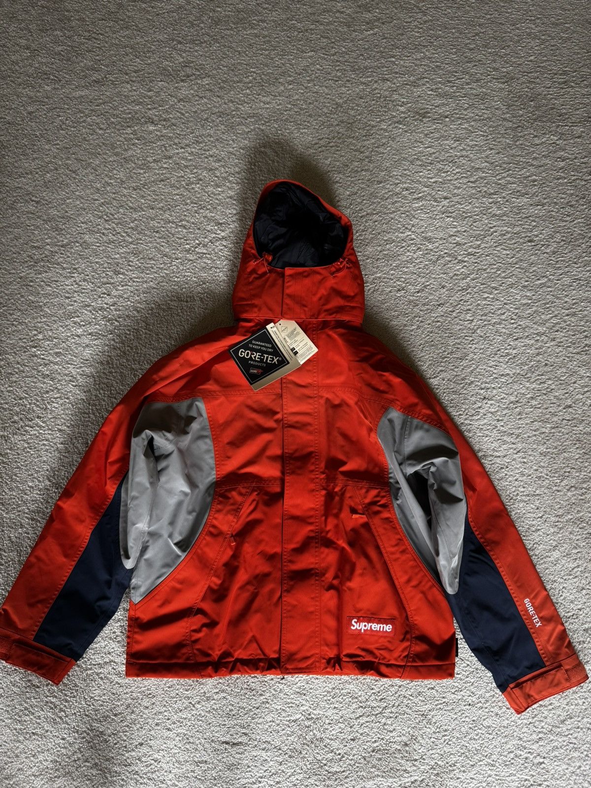 Supreme × Umbro Supreme x Umbro Gore-Tex Hooded Jacket Size XL