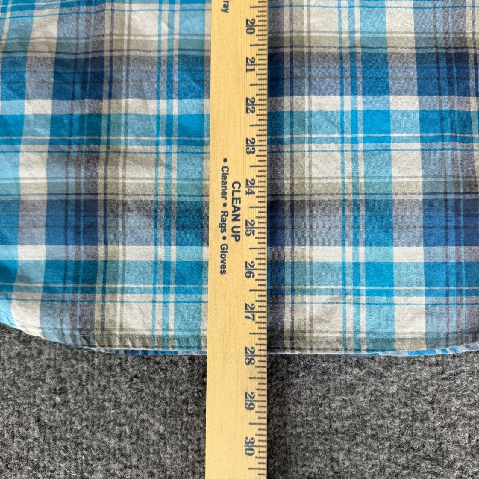 Outdoor Research Outdoor Research Seapine Mens Shirt Medium Blue Plaid Size US M / EU 48-50 / 2 - 7 Thumbnail