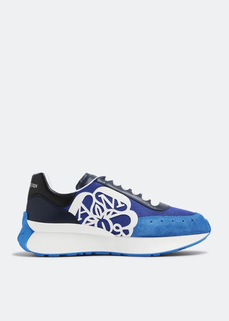 Alexander McQueen o1w1db10725 Sprint Runner in Sky Blue Size US 7 / EU 40 - 1 Thumbnail