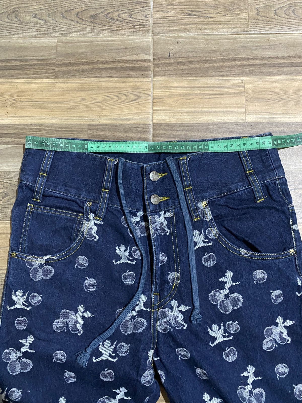 Frapbois × Issey Miyake × Japanese Brand 🇯🇵 FRAPBOIS CHERRY PRINT JEANS Size US 30 / EU 46 - 11 Thumbnail