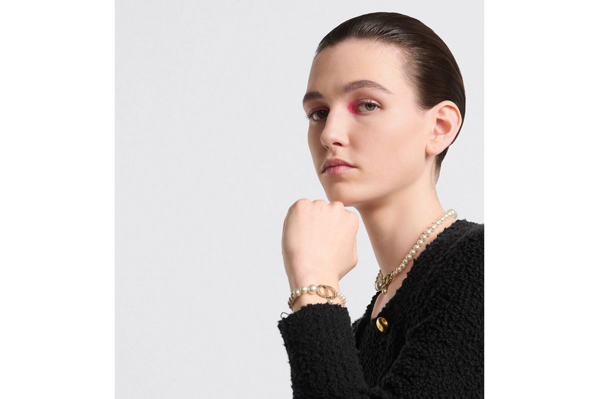 Dior o1bcso1str0126 Size:OS/30 Montaigne Bracelet in Golden/White Size ONE SIZE - 3 Thumbnail