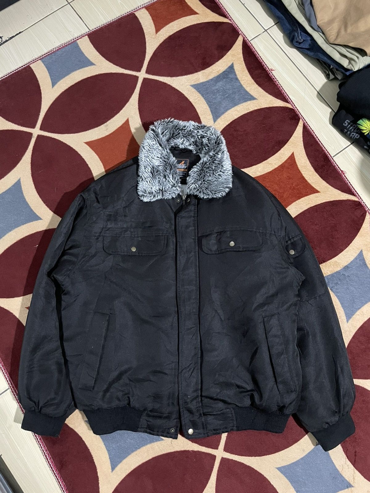 Japanese Brand Bombers fur jacket HEAT ASSIST lgb style Size US XL / EU 56 / 4 - 1 Thumbnail