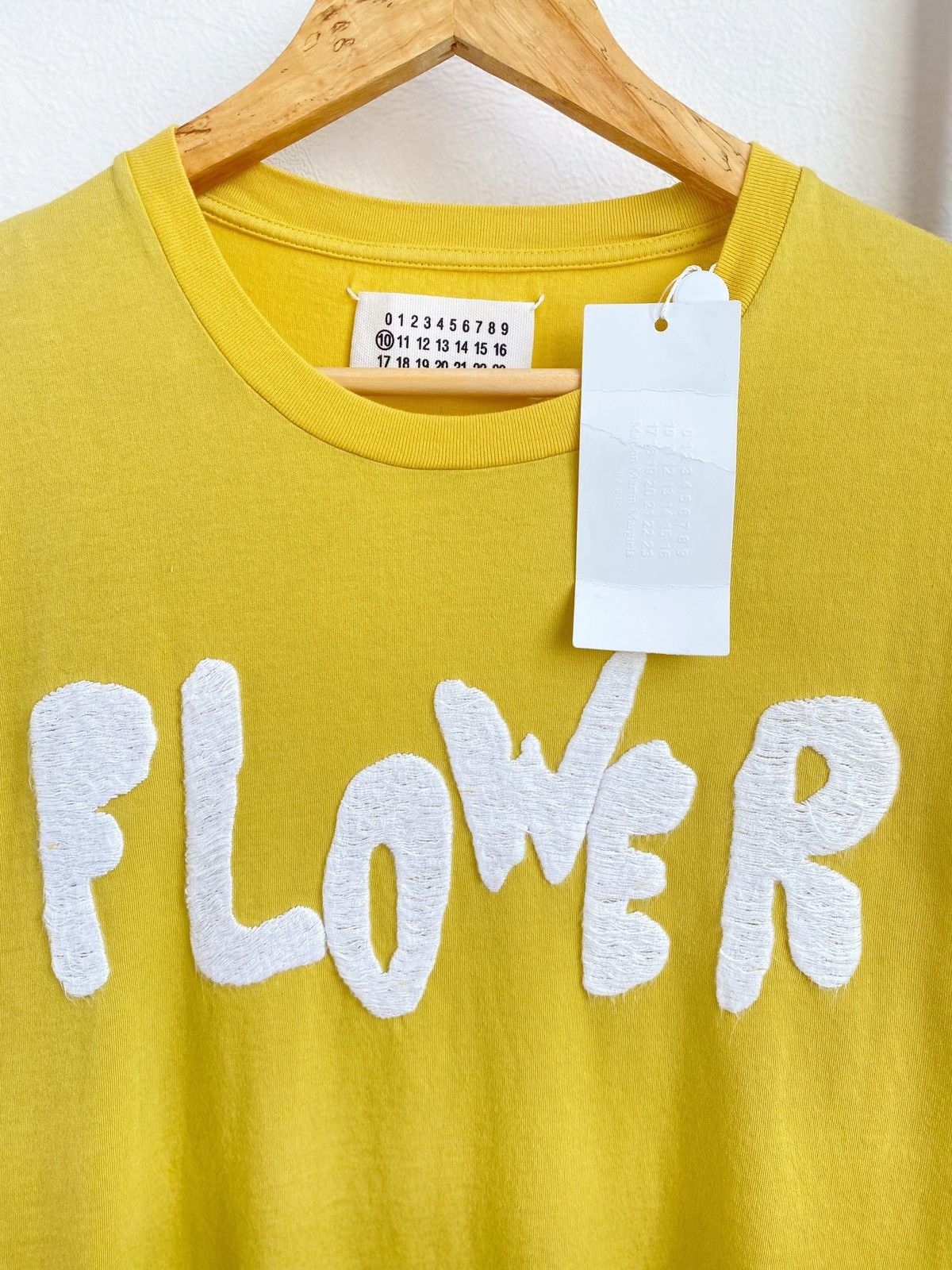 Maison Margiela MAISON MARTIN MARGIELA S/S 2007 Flower T-Shirt NWT Size US S / EU 44-46 / 1 - 3 Thumbnail