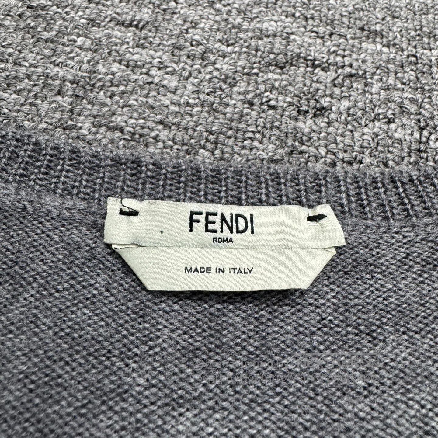 Fendi FENDI Large F wool sweater| Size US XS / EU 42 / 0 - 3 Thumbnail