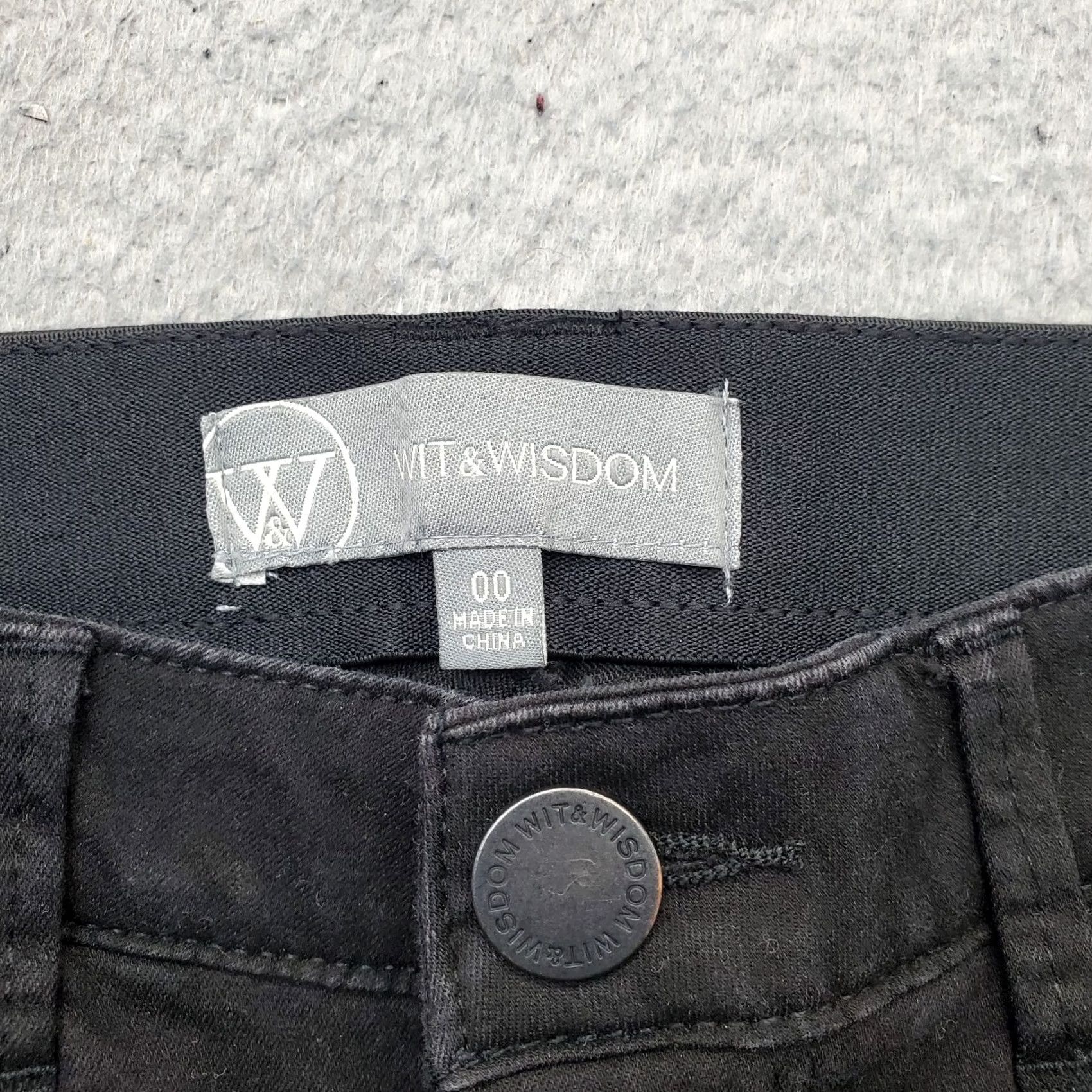 Vintage Wit & Wisdom Jeans Womens 00 Black Denim Stretch Americana Skinny Leg Streetwear Shirt Size 24" / US 00 / IT 34 - 7 Thumbnail