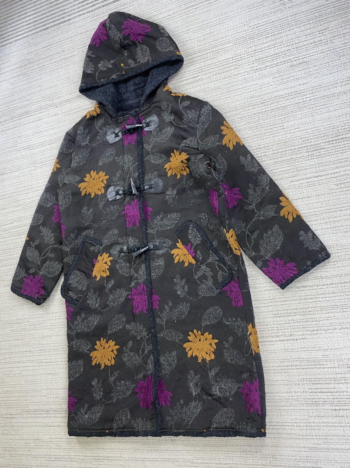 Anna Sui Vintage Anna Sui Embroidery Floral Design Wool Hoodie Jacket Size M / US 6-8 / IT 42-44 - 4 Thumbnail