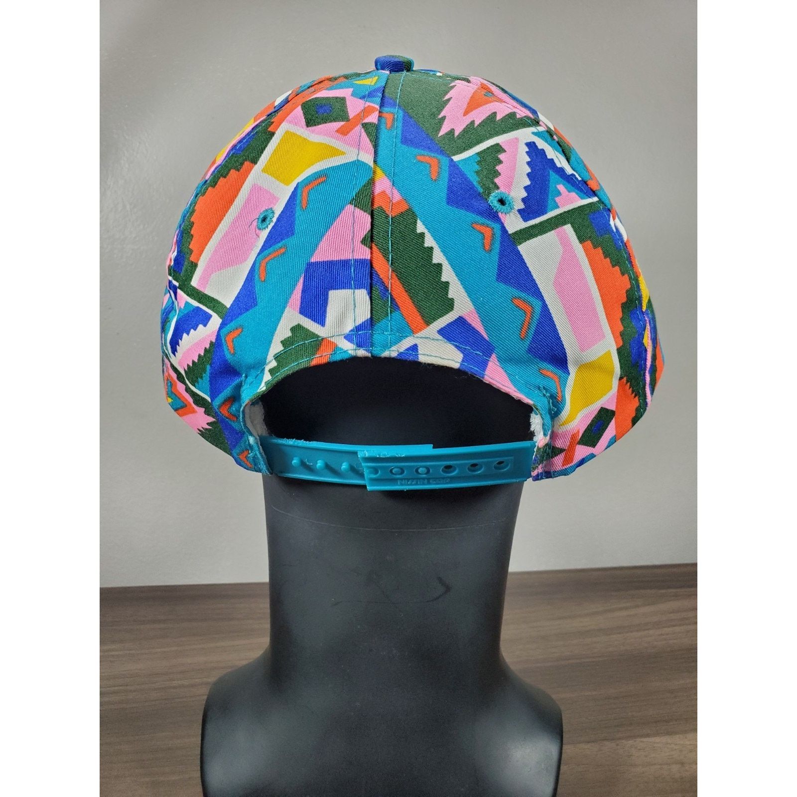 Nissan × Vintage Sunset Lodge Hat Snapback Cap Abstract 90s Art Lake Oahe SD Size ONE SIZE - 7 Thumbnail