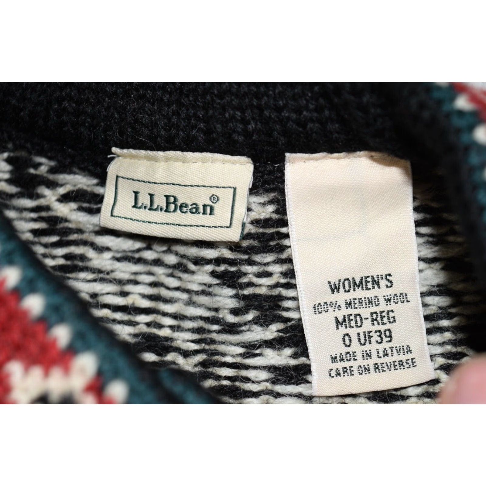 Vintage LL BEAN Cardigan Sweater Medium Ivory Nordic Fair Isle Wool Button Up Style Womens Size M / US 6-8 / IT 42-44 - 6 Thumbnail