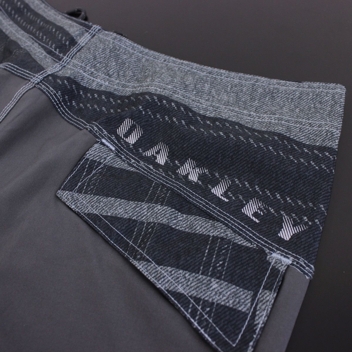 Oakley Oakley Shorts Size US 32 / EU 48 - 4 Thumbnail