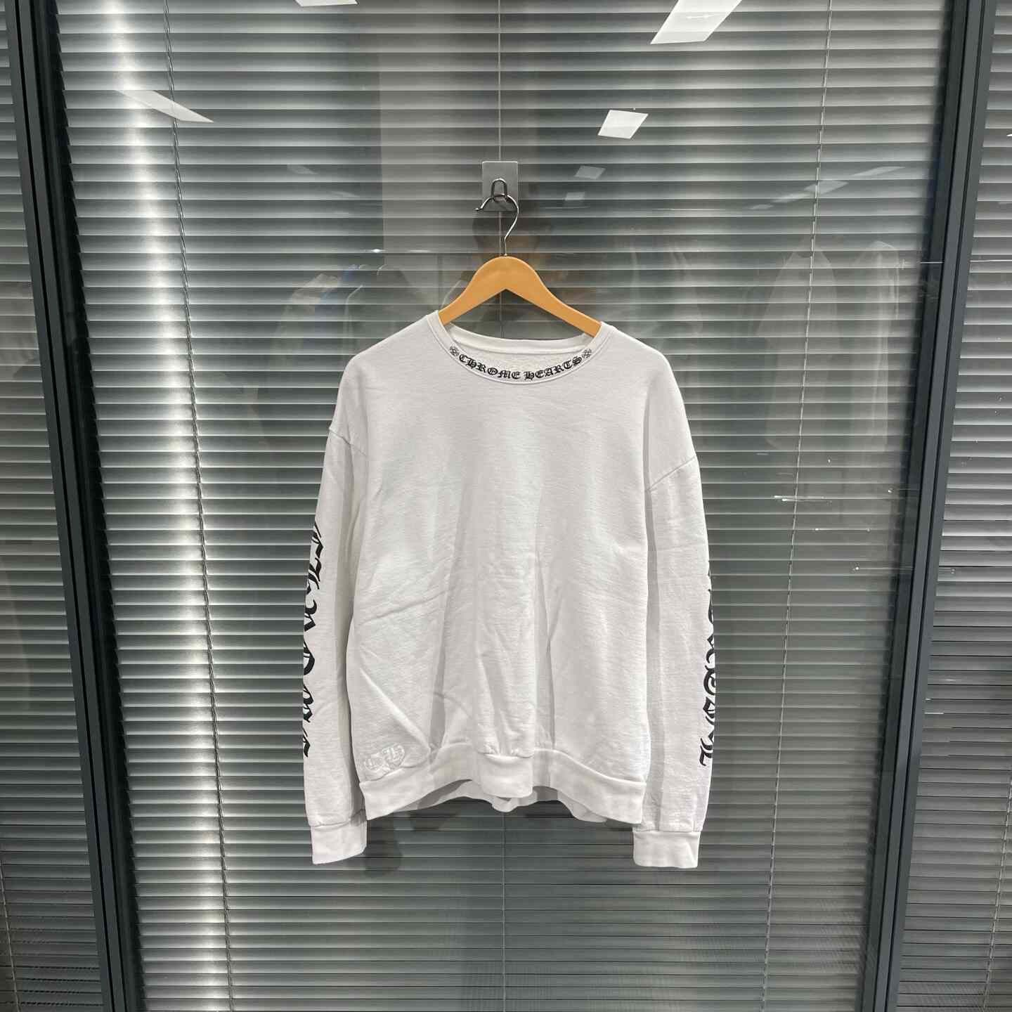 Chrome Hearts Chrome Hearts Sanskrit Logo Crewneck Sweatshirt Size US S / EU 44-46 / 1 - 1 Thumbnail