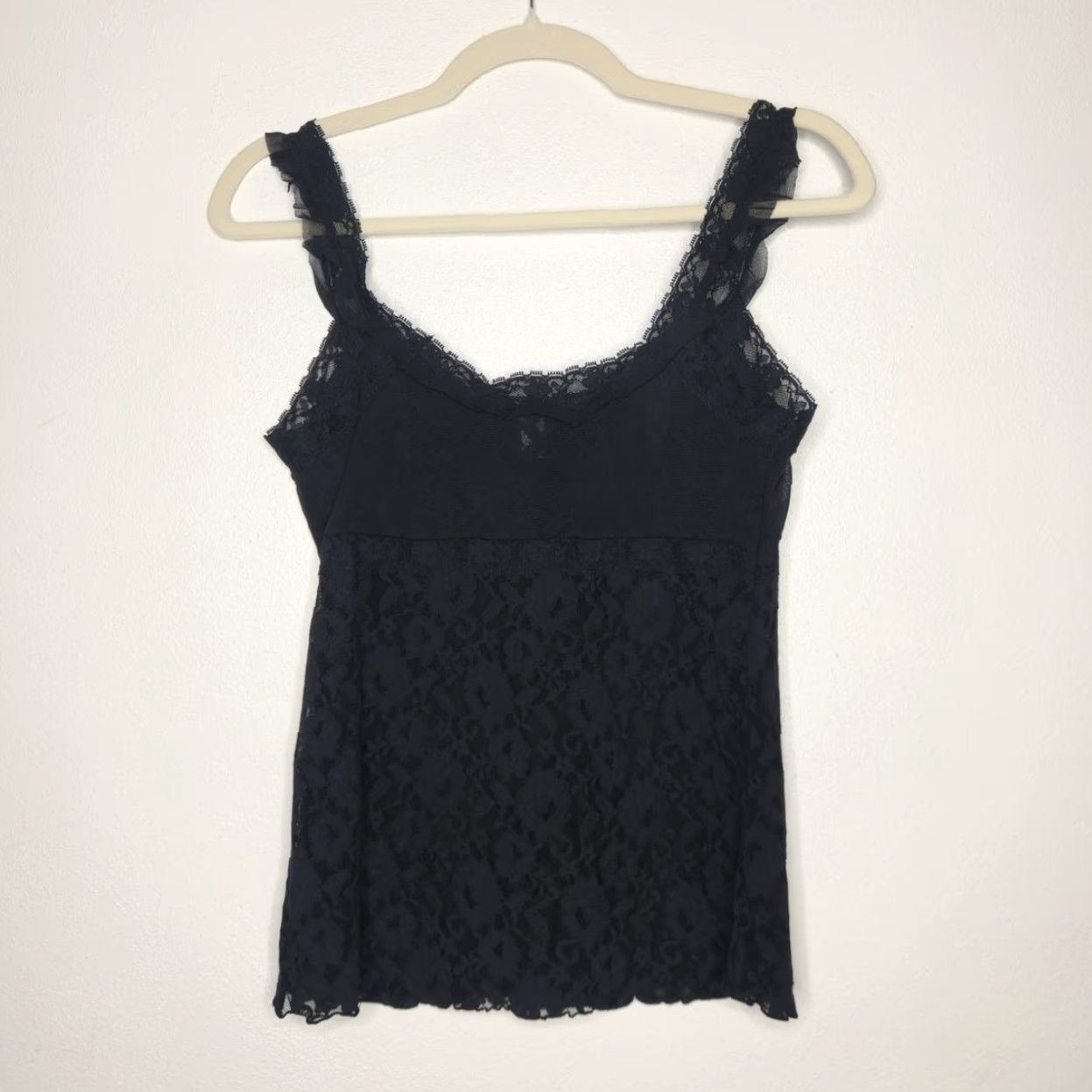 Vintage VINTAGE Ambrielle Black Lace Tank Top Cami Tank Womens M Black Floral Sheer 90s Emo Goth Whimsy Size M / US 6-8 / IT 42-44 - 6 Thumbnail