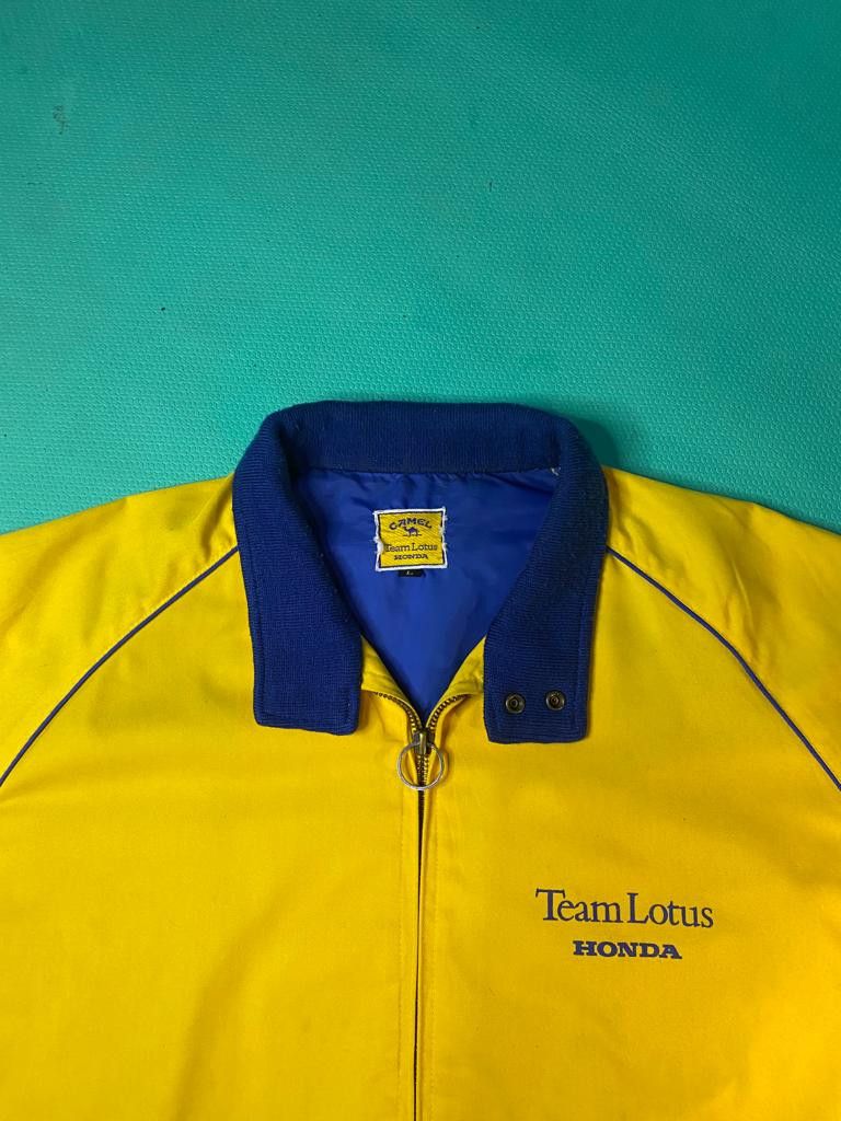 Honda Vintage Team Lotus Camel Honda Size US L / EU 52-54 / 3 - 1 Thumbnail