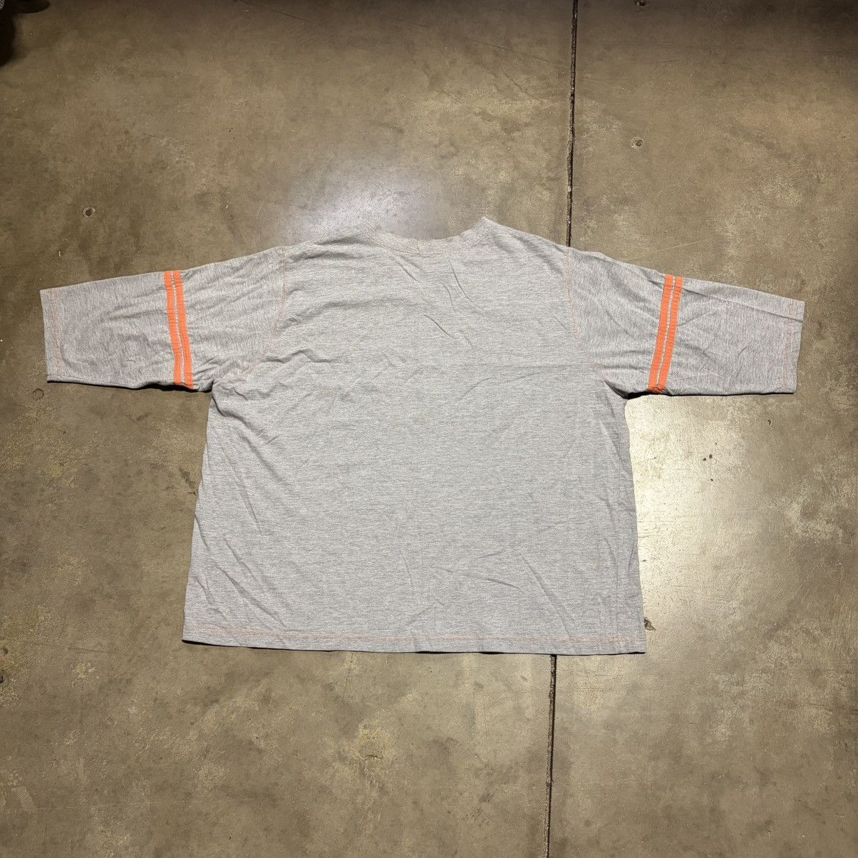 Warner Bros Vintage Warner Bros Taz Football T shirt Jersey Boxy 90s Size US XXL / EU 58 / 5 - 7 Thumbnail