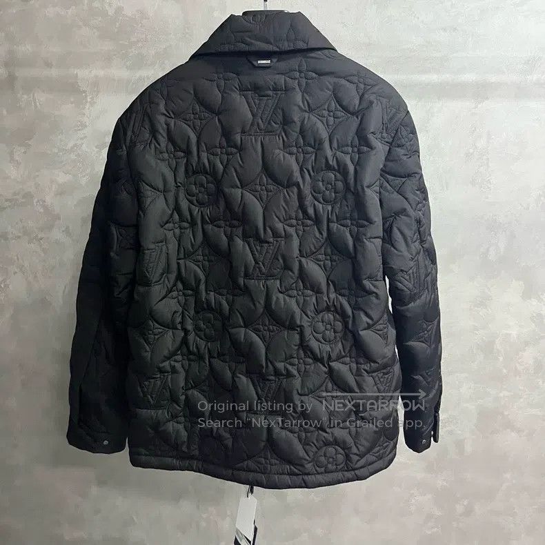 Louis Vuitton Louis Vuitton Black Solid Comfortable Lightweight Lined Tu Size US M / EU 48-50 / 2 - 5 Thumbnail