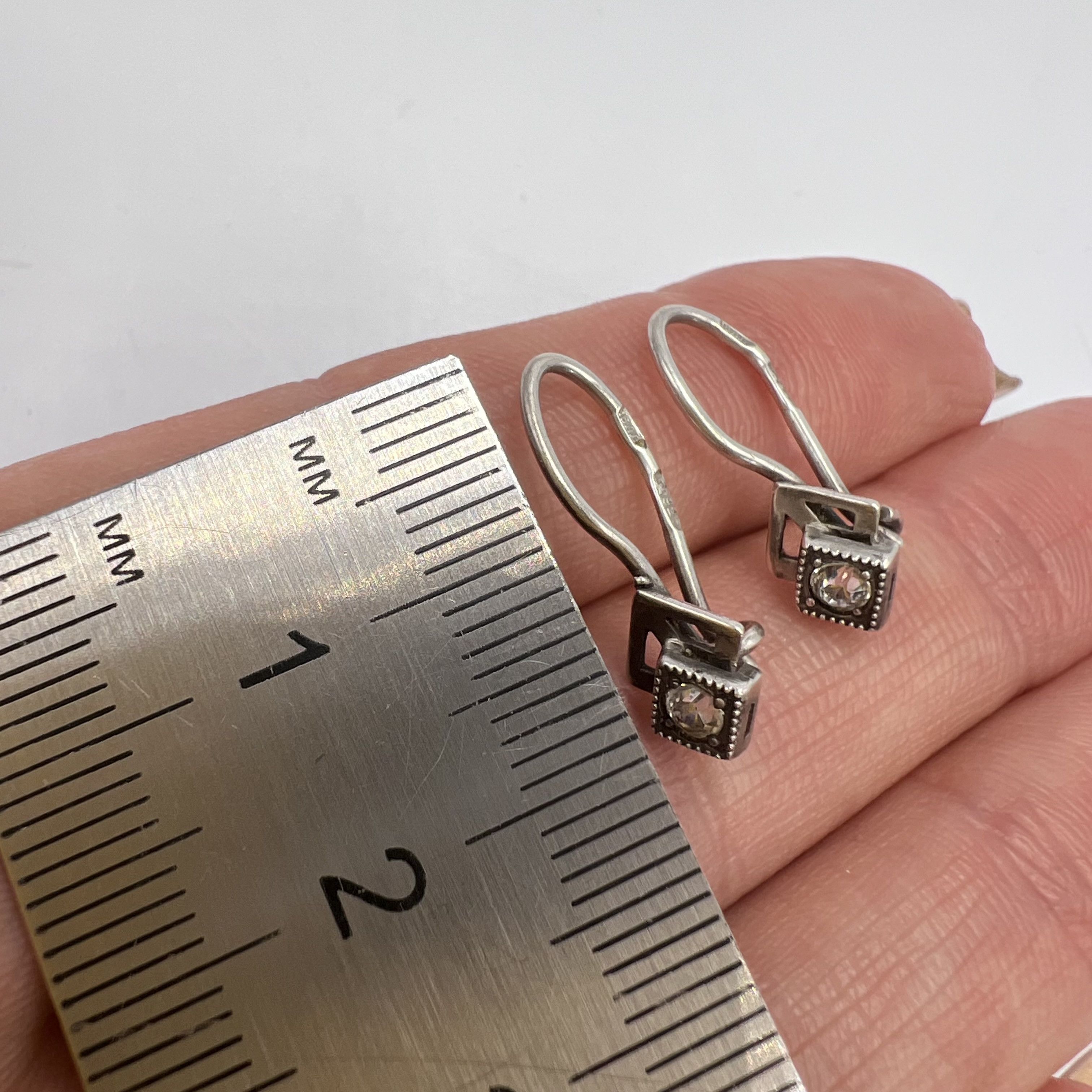 Sterling Silver Vintage Pair Of Stud Earrings Sterling Silver 925 Size ONE SIZE - 8 Thumbnail
