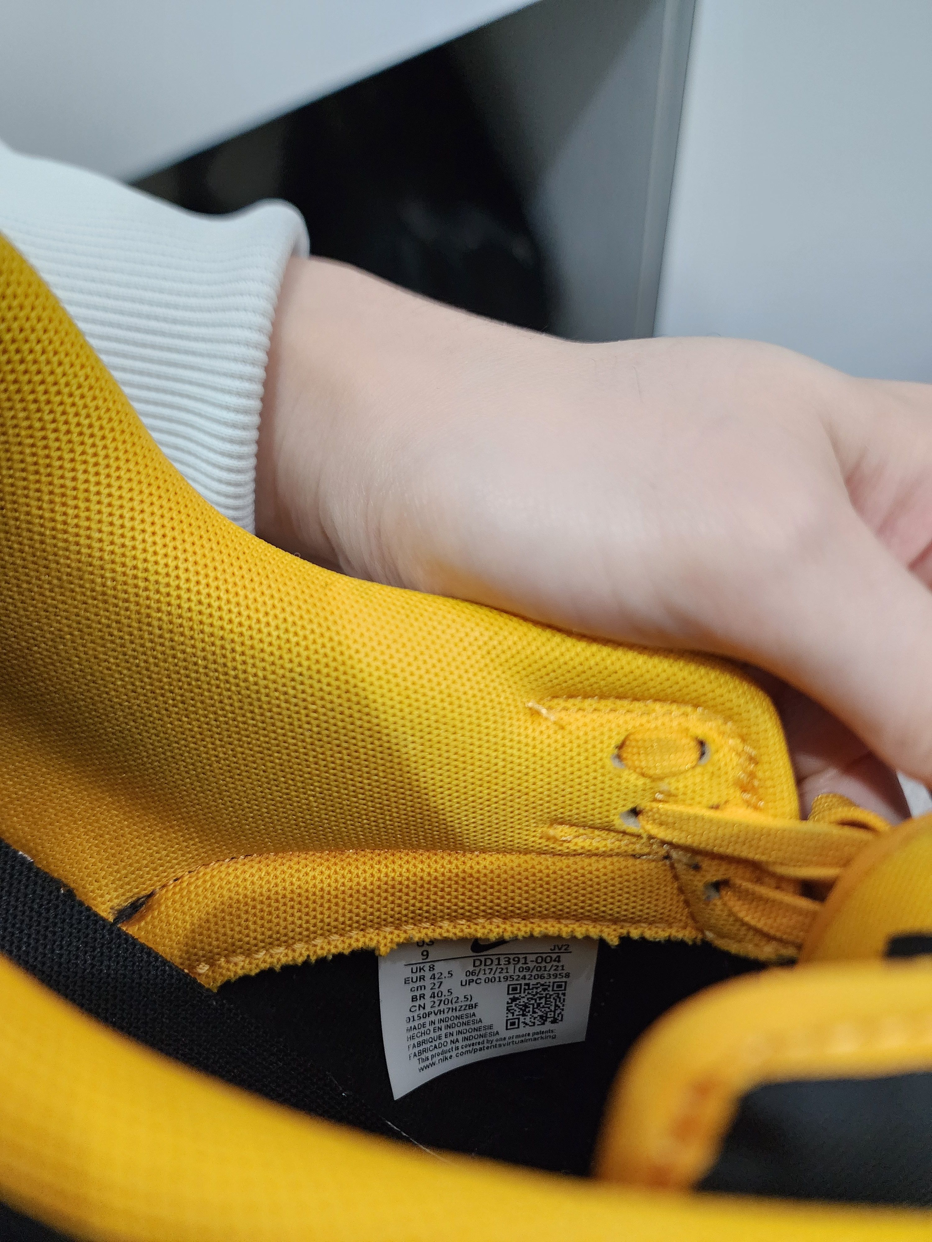 Nike Nike Dunk Low Goldenrod Size US 9 / EU 42 - 6 Thumbnail