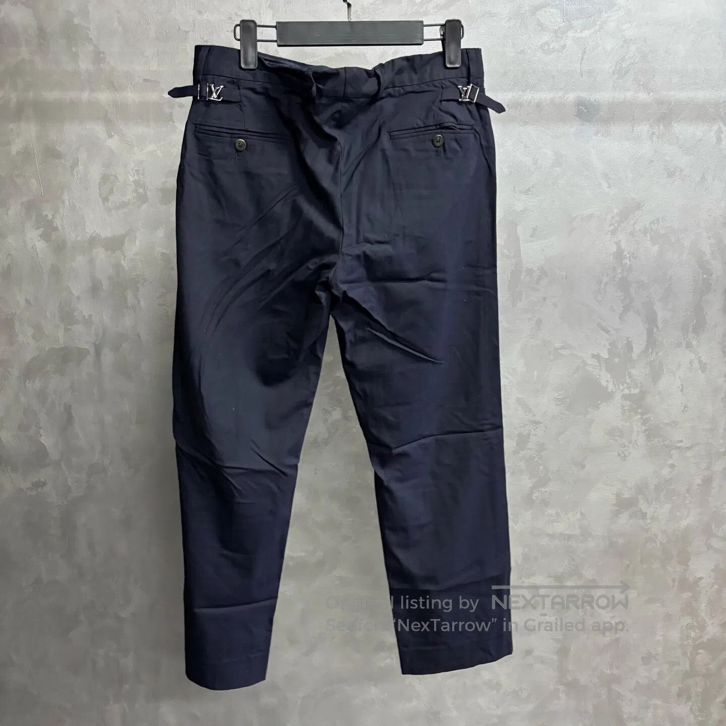 Louis Vuitton Louis Vuitton size 40 Deep blue metallic decorative logo lo Size US 26 / EU 42 - 5 Thumbnail