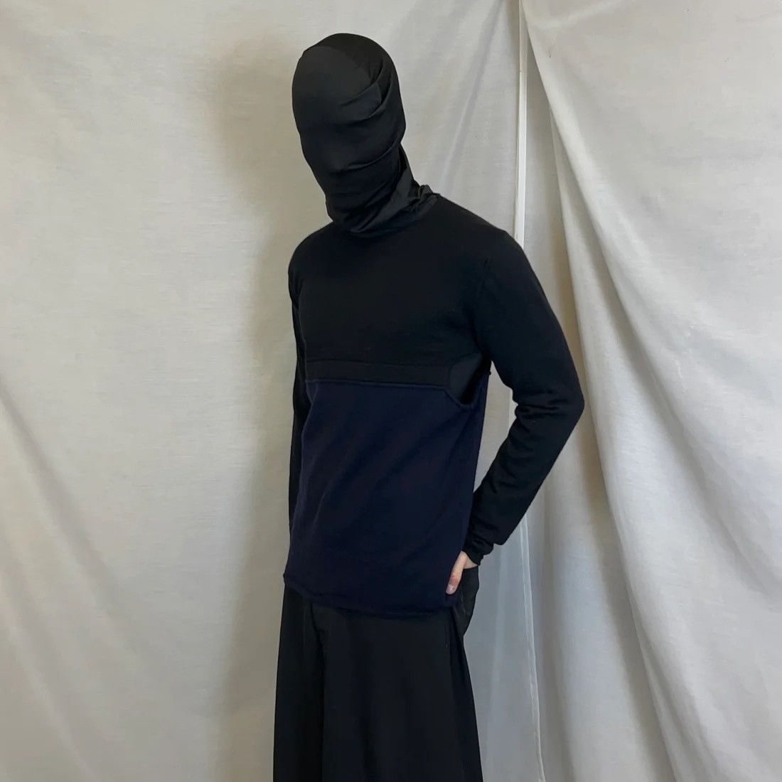 Comme des Garcons Comme des Garcons Shirt Cut Out Two Tone Wool Sweater Size US M / EU 48-50 / 2 - 2 Thumbnail