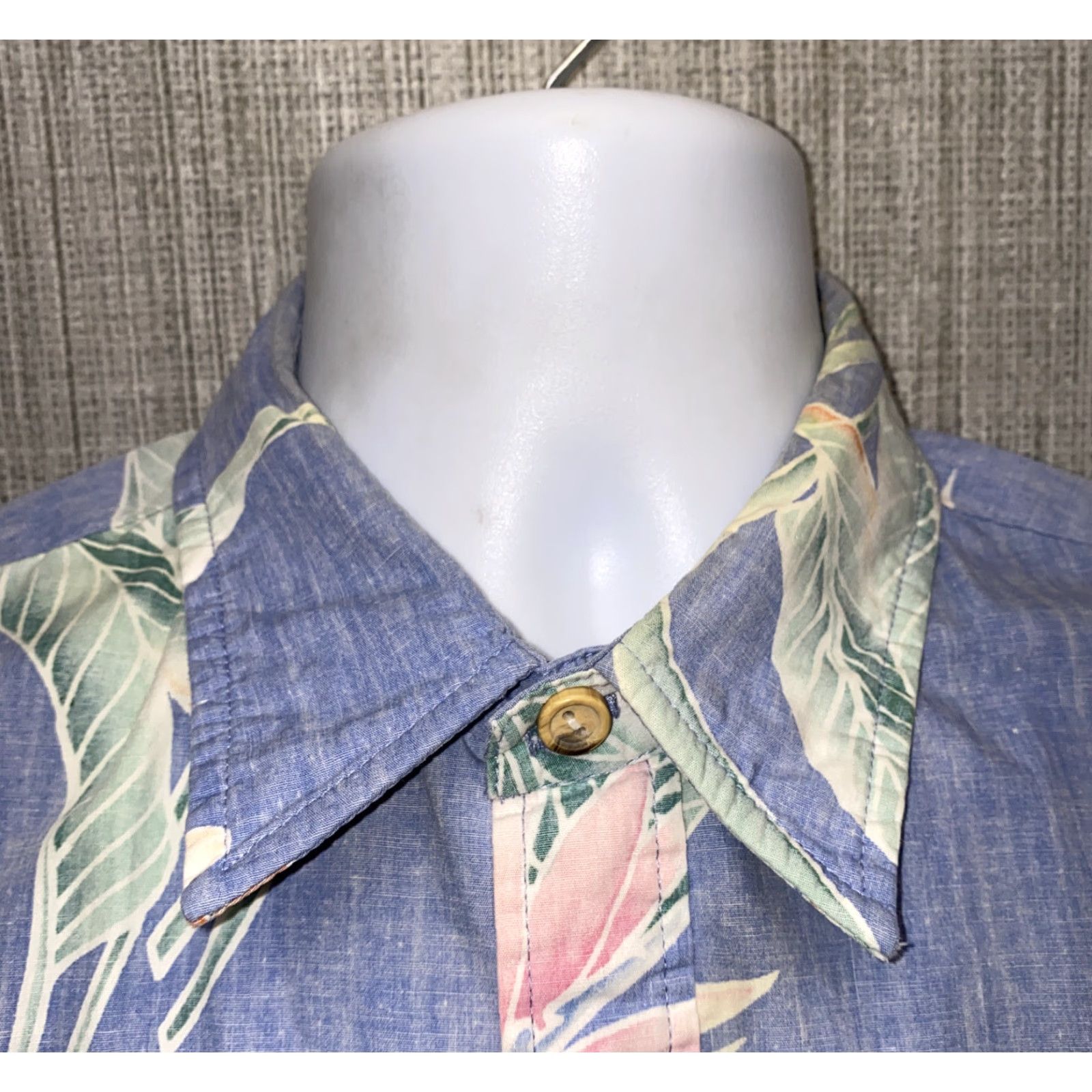 ALOHAS VINTAGE Cooke Street Mens Button-Up Hawaiian Shirt Blue Flower Print Aloha Cotton Size M US MADE Size US M / EU 48-50 / 2 - 3 Thumbnail
