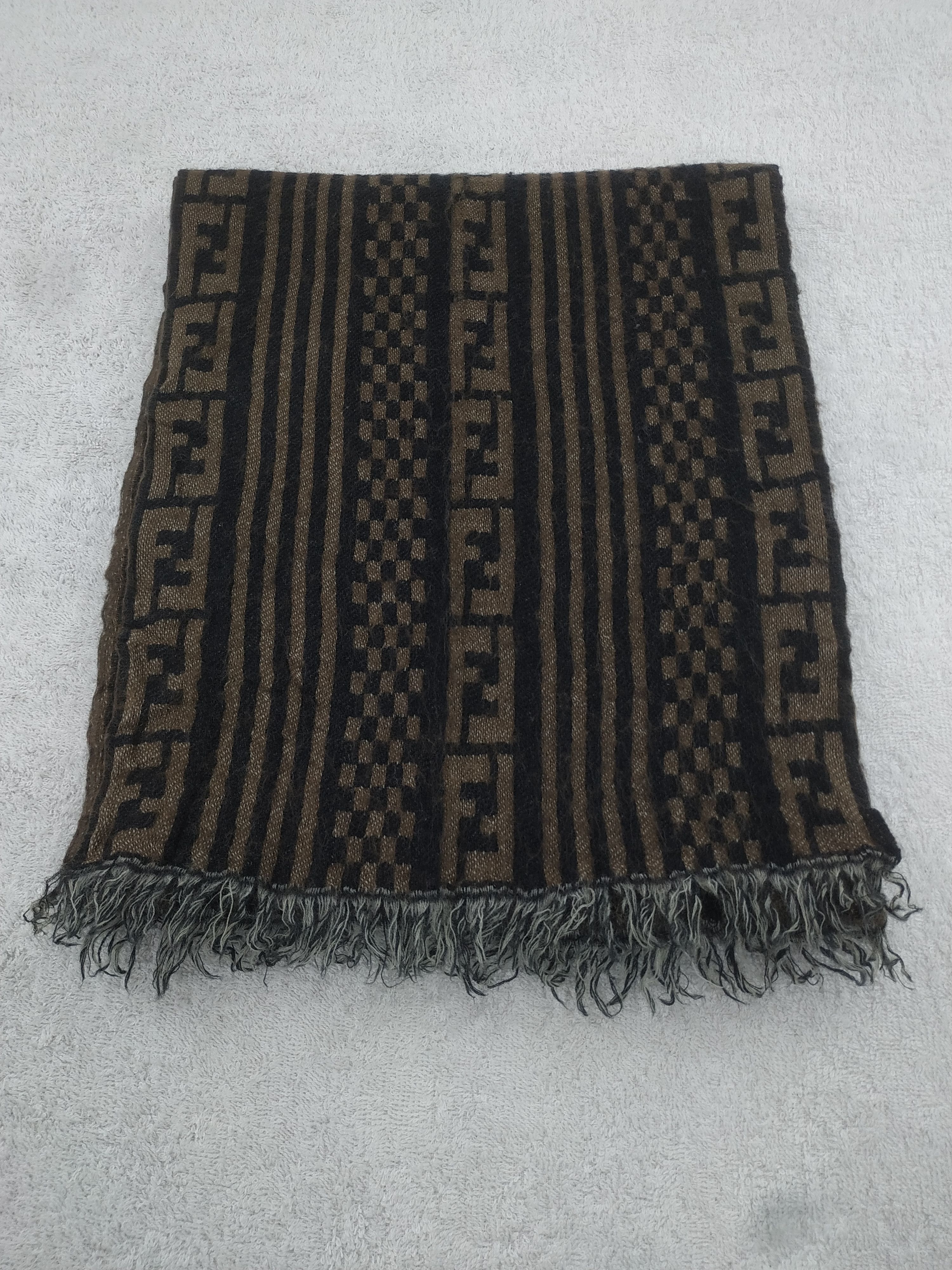 Fendi Vintage Fendi Scarf/Muffler/Neckwear MF563 Size ONE SIZE - 2 Thumbnail