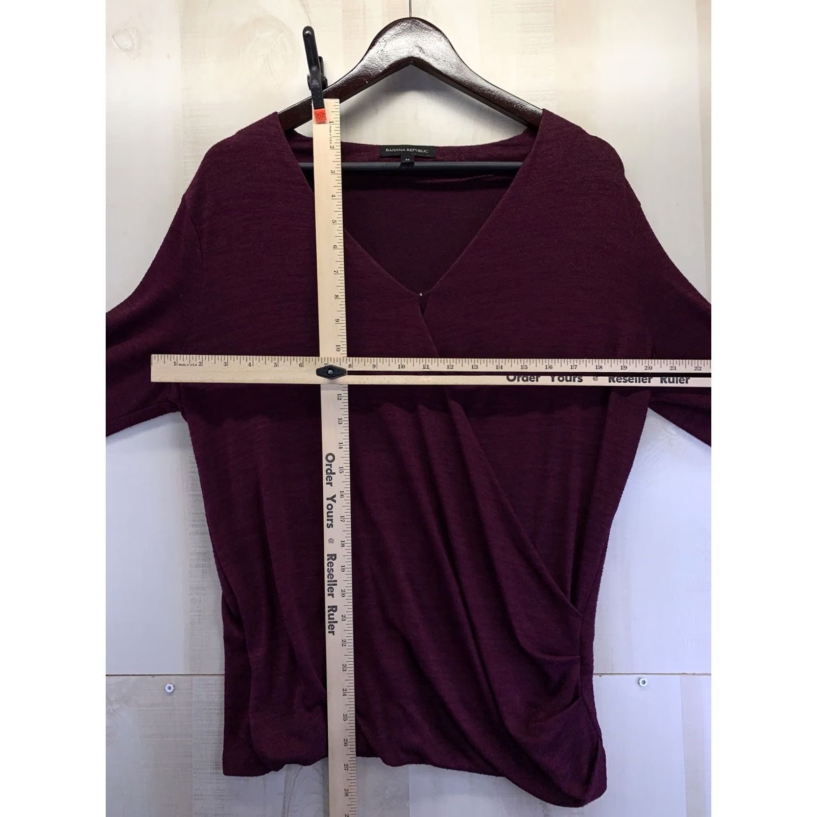 Banana Republic VINTAGE Banana Republic Womens V Neck Knit Purple Long Sleeve Sweater Top SZ M-5275 Size M / US 6-8 / IT 42-44 - 4 Thumbnail