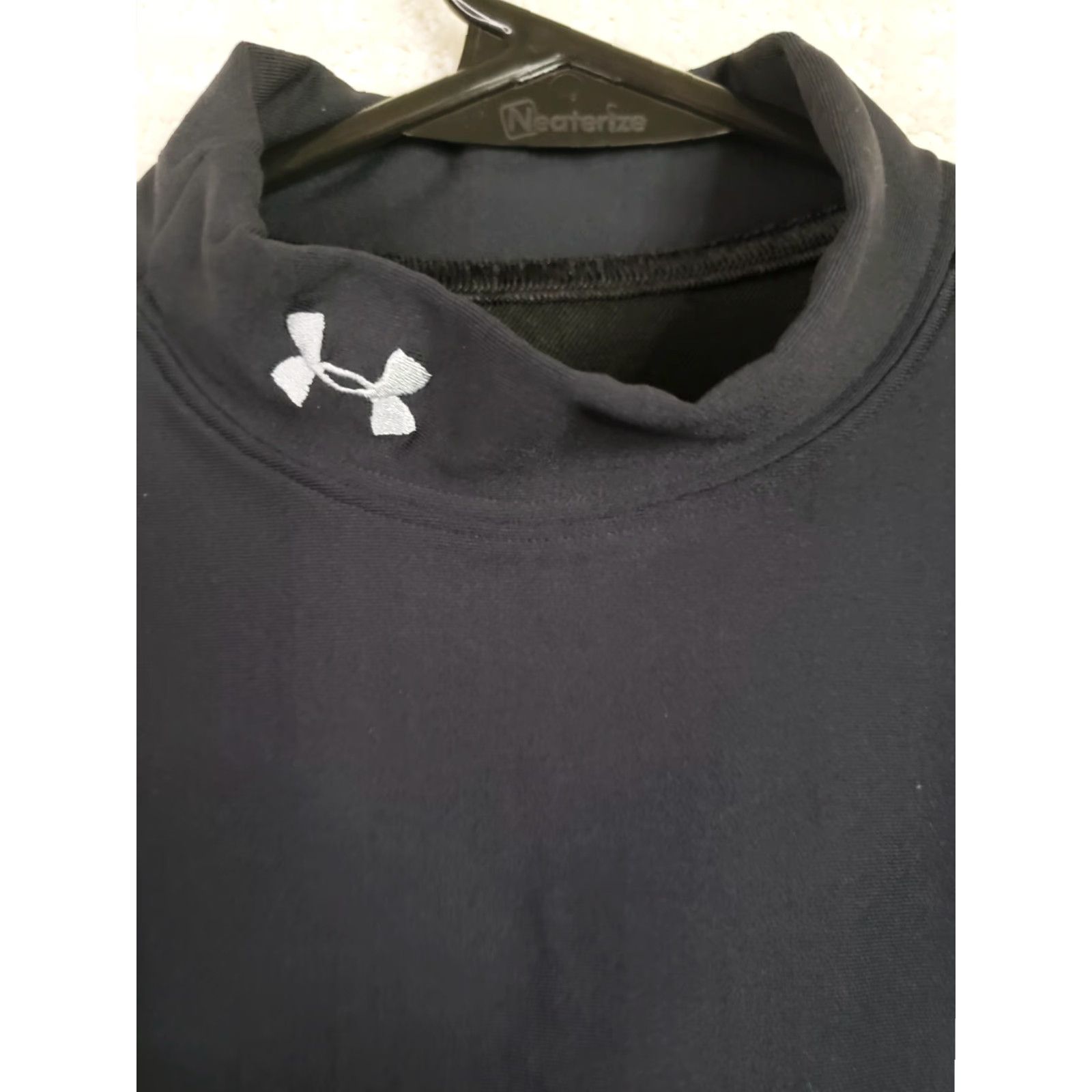 Under Armour Under Armour ColdGear Long Sleeve Mock Neck Shirt Women's L Black Pullover Athletic Running & Jogging Size L / US 10 / IT 46 - 4 Thumbnail