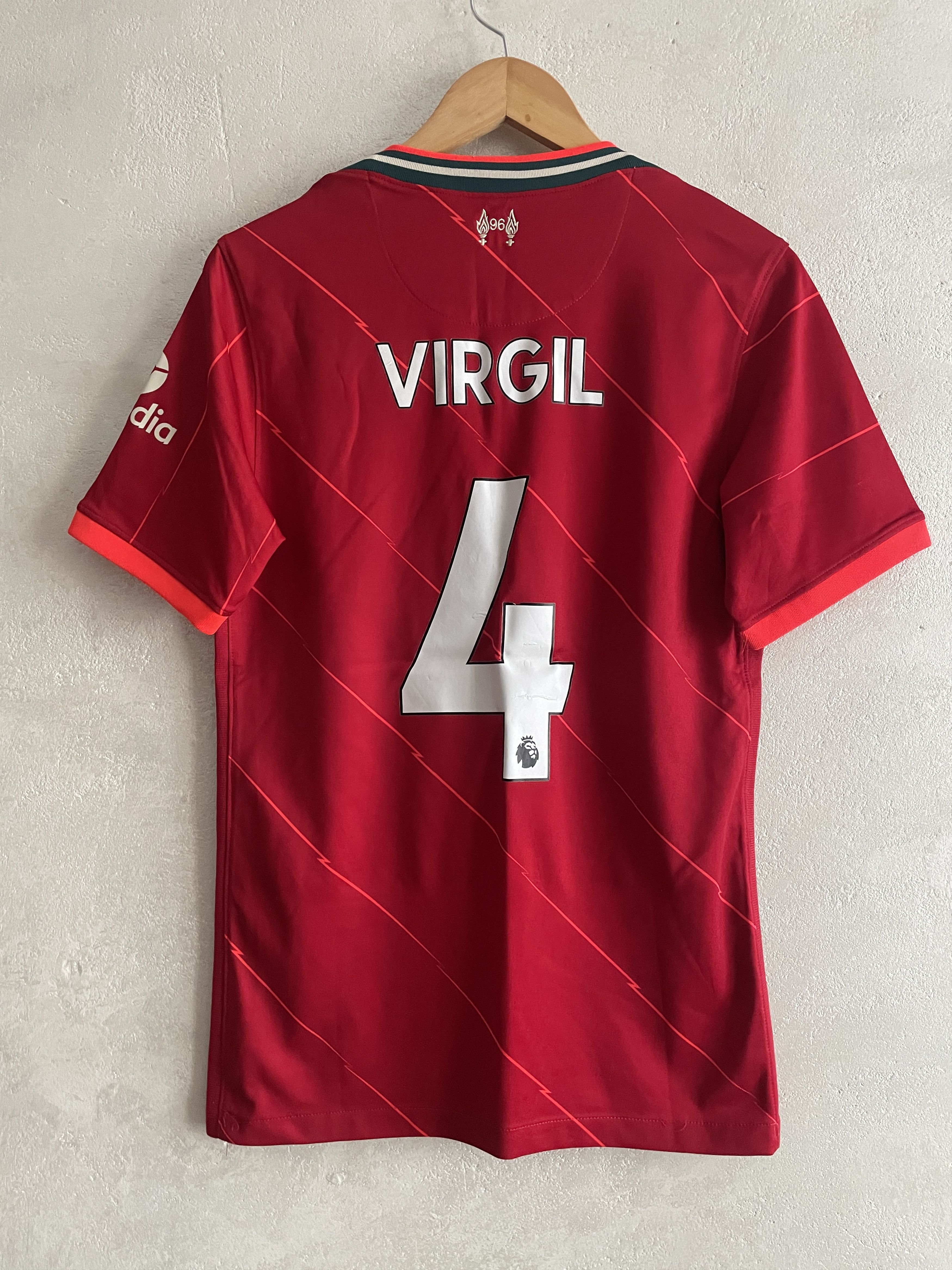 Nike Liverpool Home Kit Shirt 2021 2022 Soccer Jersey Size US S / EU 44-46 / 1 - 1 Thumbnail