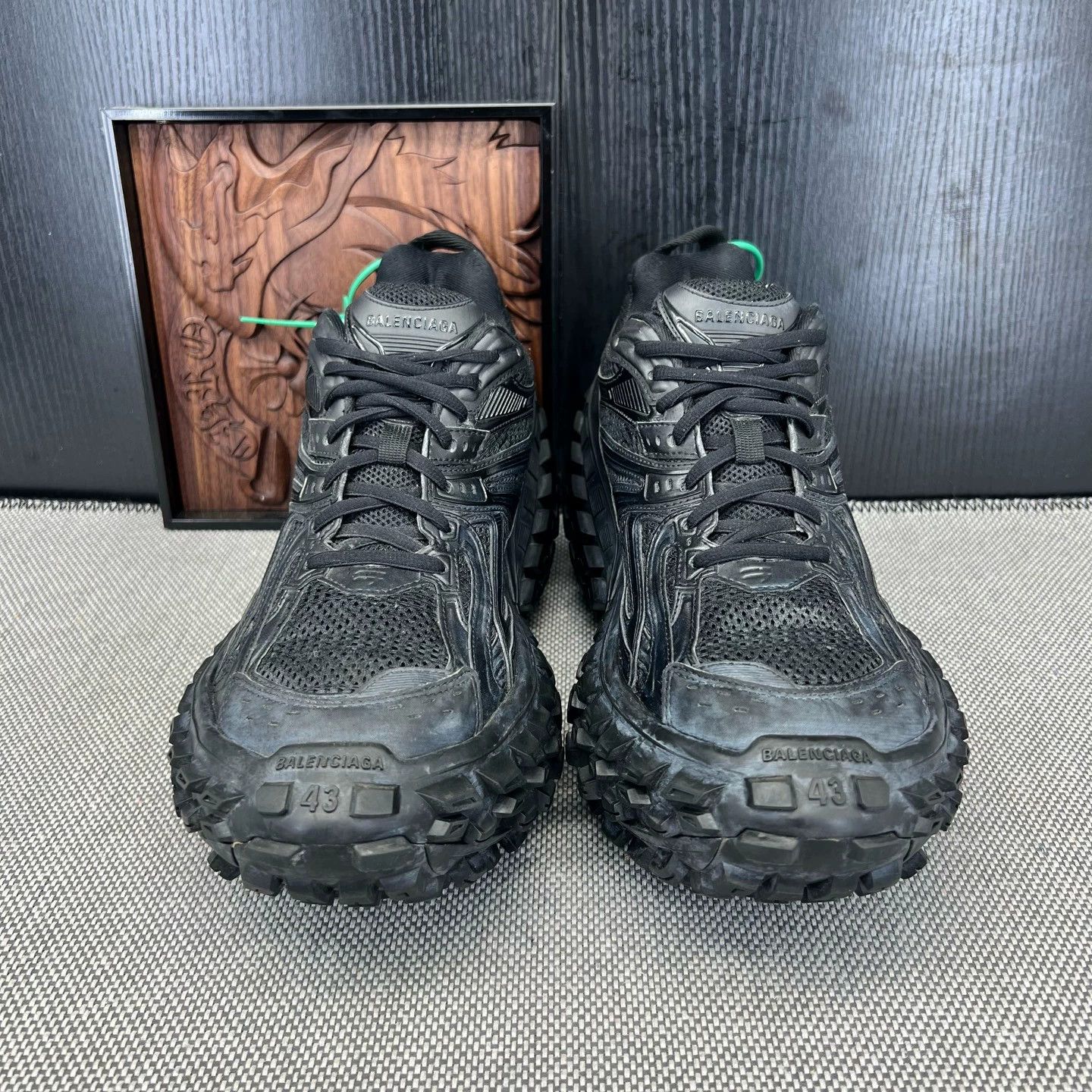 Balenciaga balenciaga low-top sneakers Size US 10 / EU 43 - 1 Thumbnail
