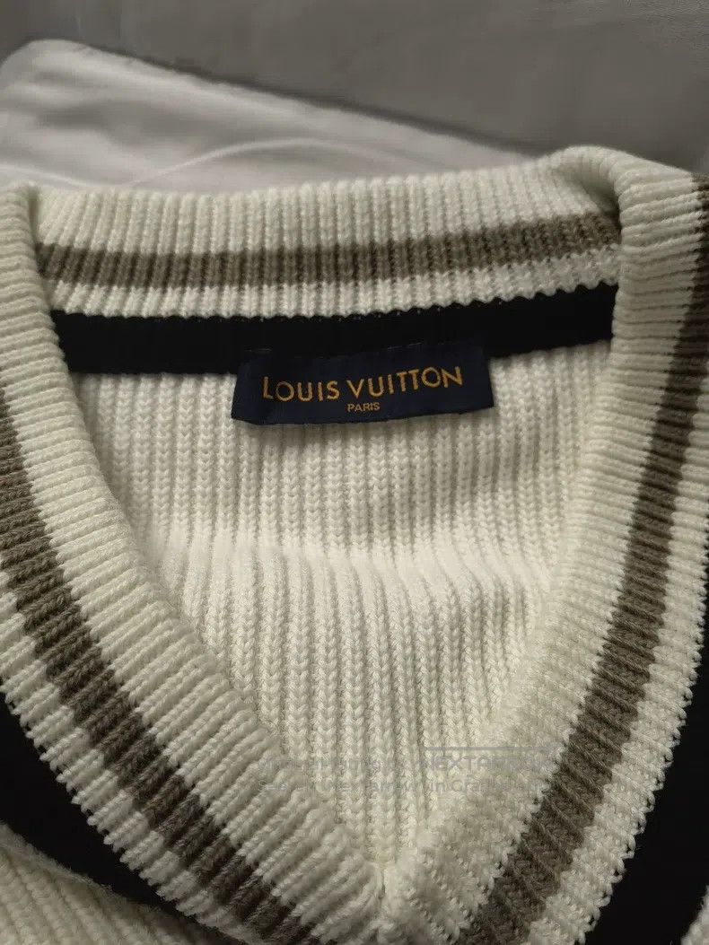 Louis Vuitton Louis Vuitton White knit sweater Size US L / EU 52-54 / 3 - 2 Thumbnail