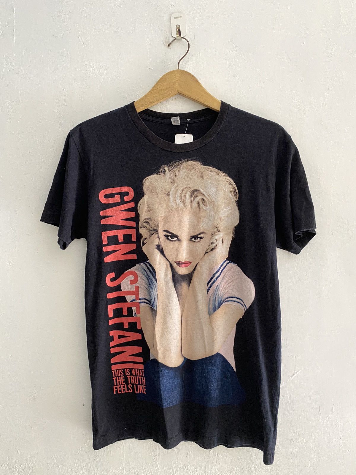 Band Tees × Vintage Gwen Stefani tour 2016 tee Size US M / EU 48-50 / 2 - 1 Thumbnail