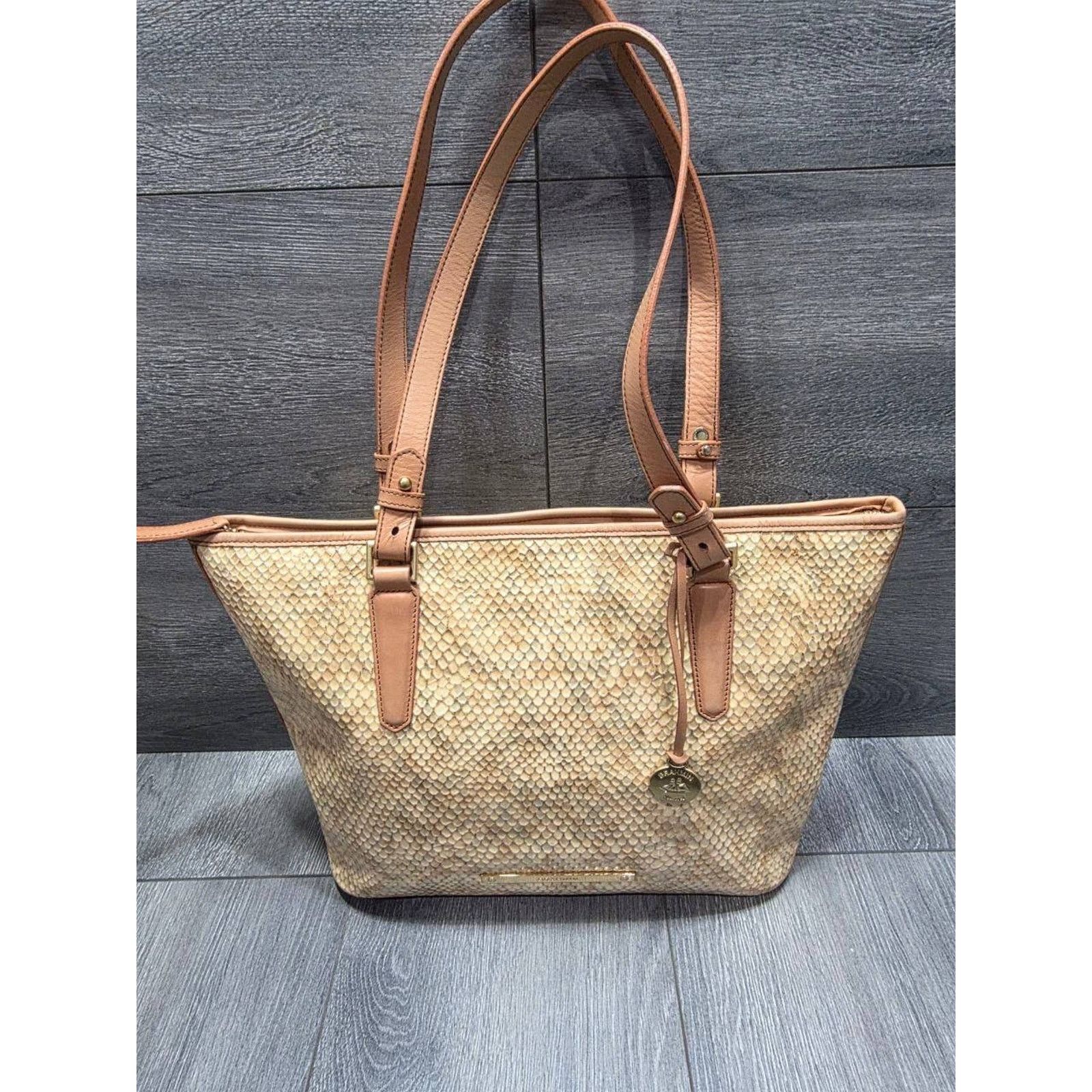 BRAHMIN Brahmin Shoulder bag Hartford Neutral Handbag Bag B000562 Size ONE SIZE - 2 Thumbnail