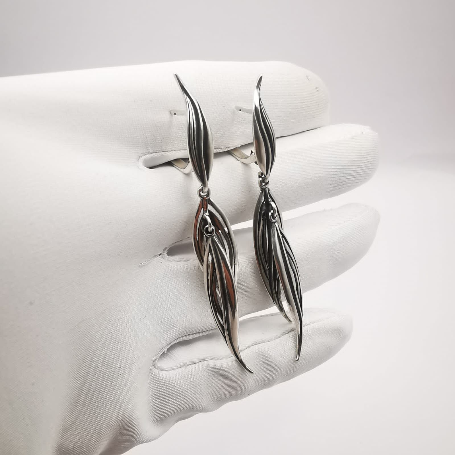 Sterling Silver Vintage Women's jewelry Earrings 925 Sterling Silver Size ONE SIZE - 4 Thumbnail