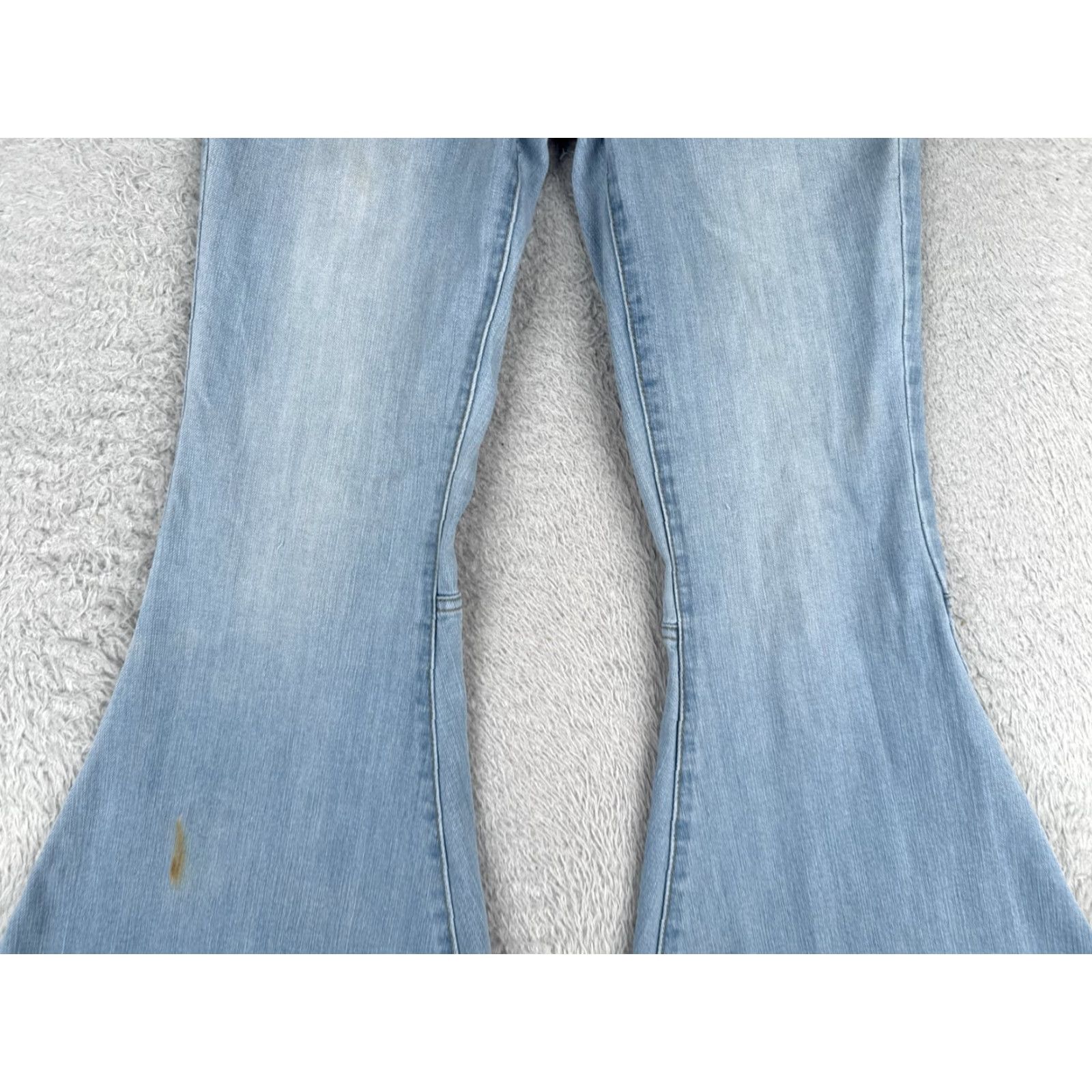 Vintage Wild Fable Jeans Juniors Blue Denim High Rise Flare 27x33 Regular 5-Pocket Cotton Blend 90s Womens Jeans Size 25" / US 0 / IT 36 - 3 Thumbnail