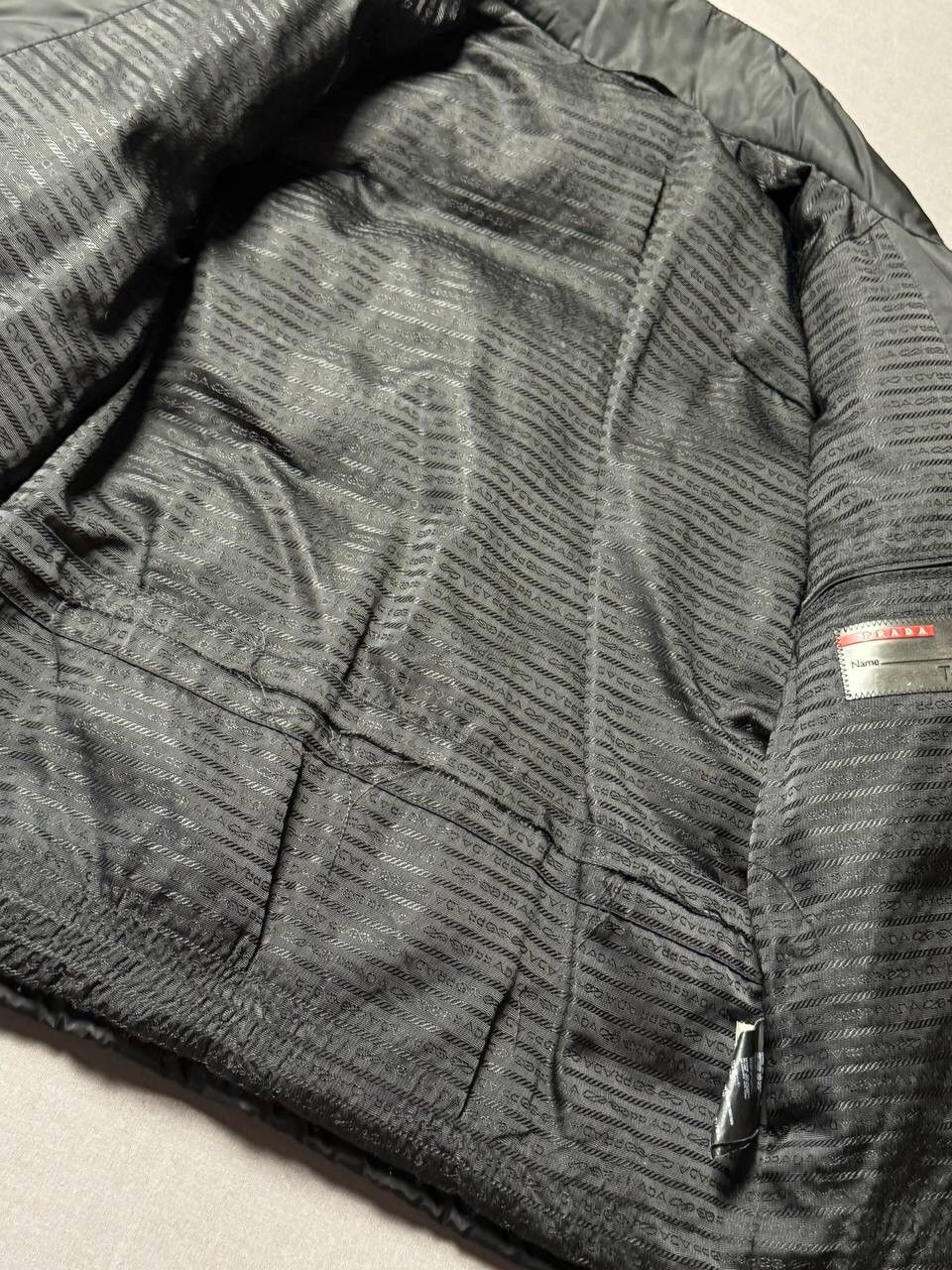 Prada FW 09 Black Triangle Logo Down Jacket Size US L / EU 52-54 / 3 - 4 Thumbnail