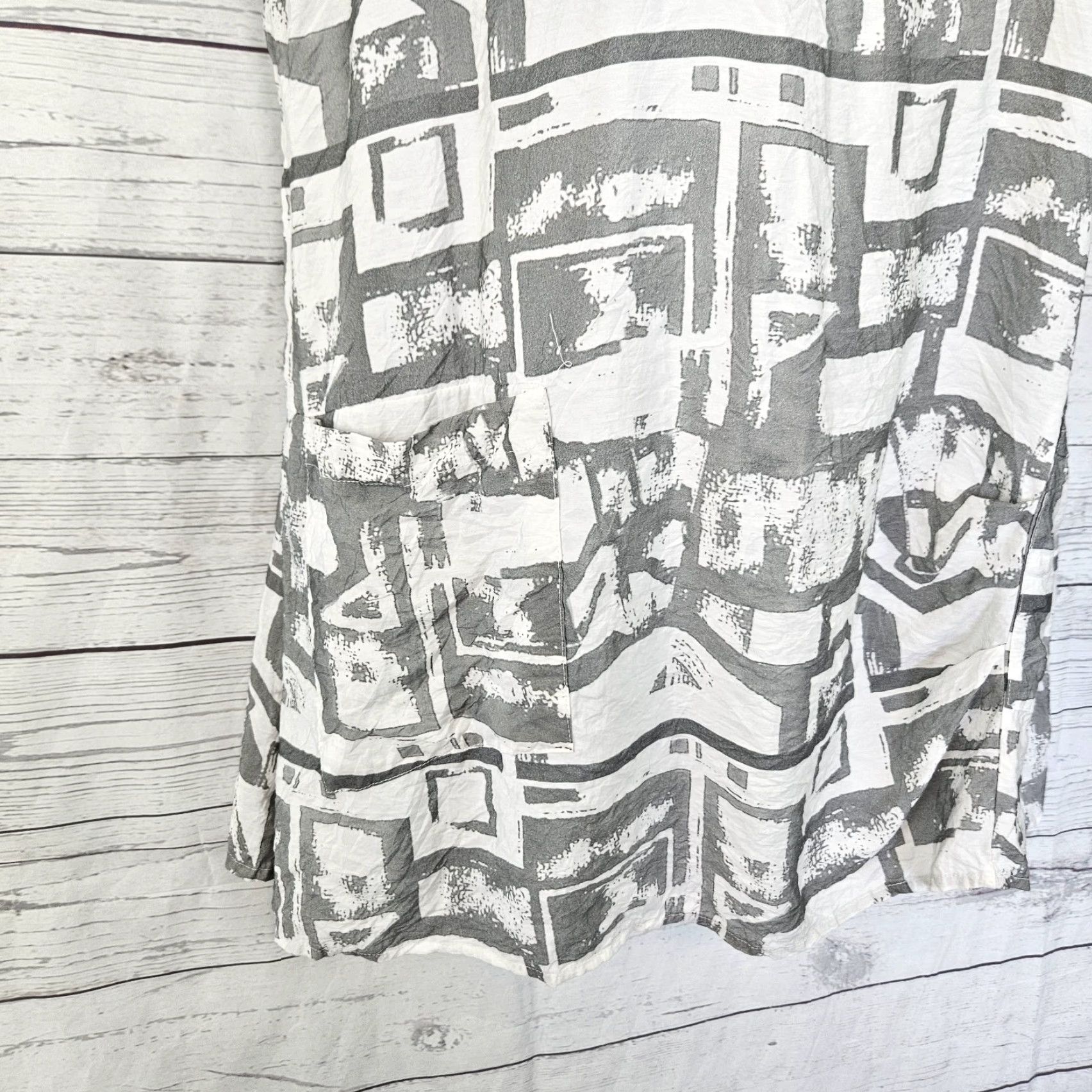 Vintage Shana Blouse Shirt Sleeveless Pockets Gray XL Womens Top Rayon Nylon Blend 27" Length 22" Width Size XL / US 12-14 / IT 48-50 - 3 Thumbnail