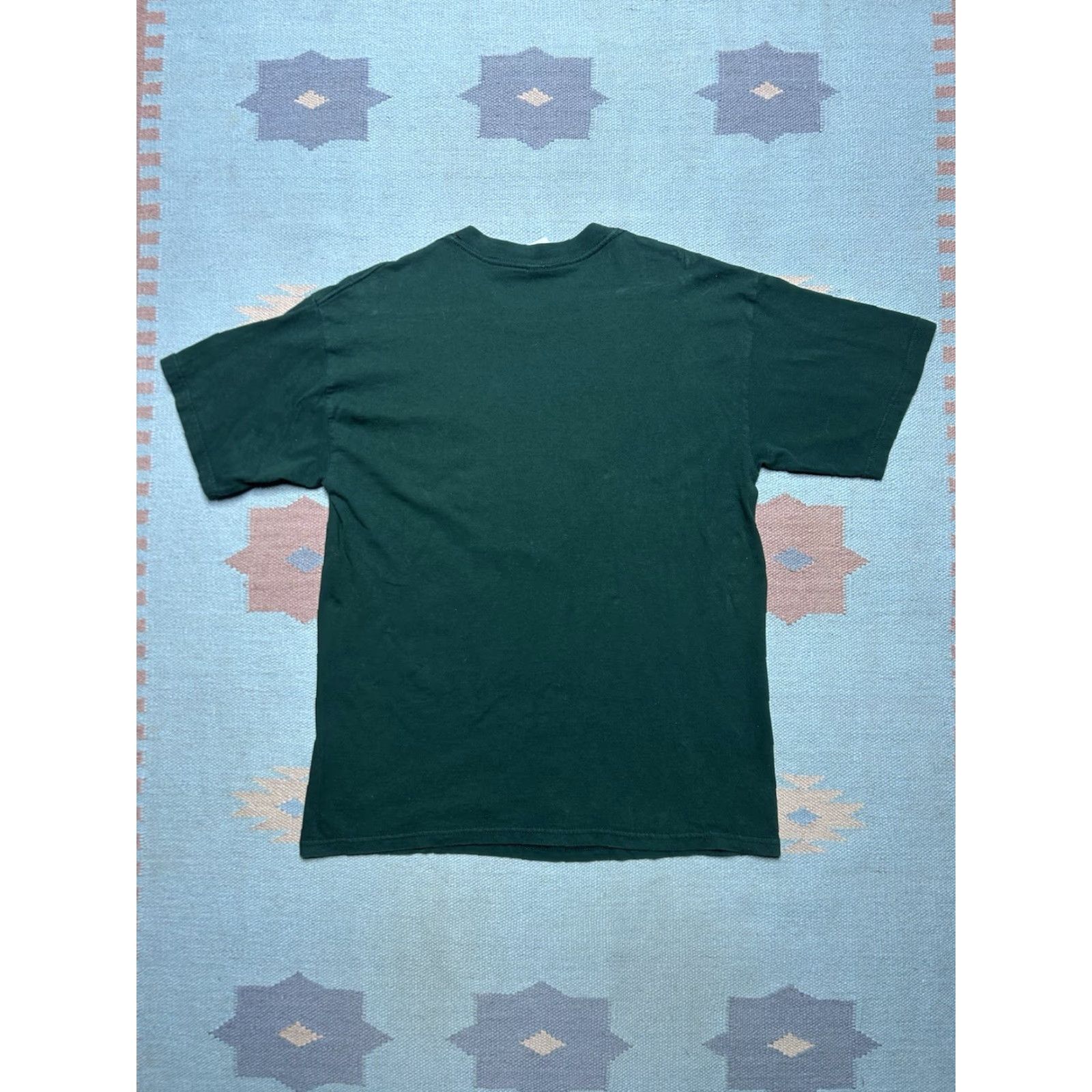 Vintage VINTAGE WE T-Shirt Up North Michigan We Be Camping Embroidered Moose Large Green Mens Girls? Size US L / EU 52-54 / 3 - 5 Thumbnail